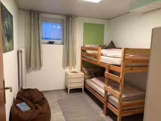 Schlafzimmer 2