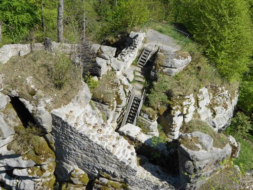 Burgruine Weißenstein im Steinwald Burgruine Weißenstein im Steinwald
