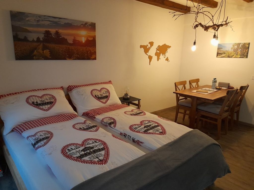Domaine Bertholet - Abendessen und Übernachtung in einem Winzerstudio