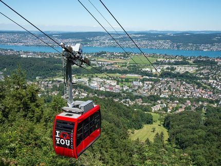 Stadtrundfahrt und Seilbahn Felsenegg