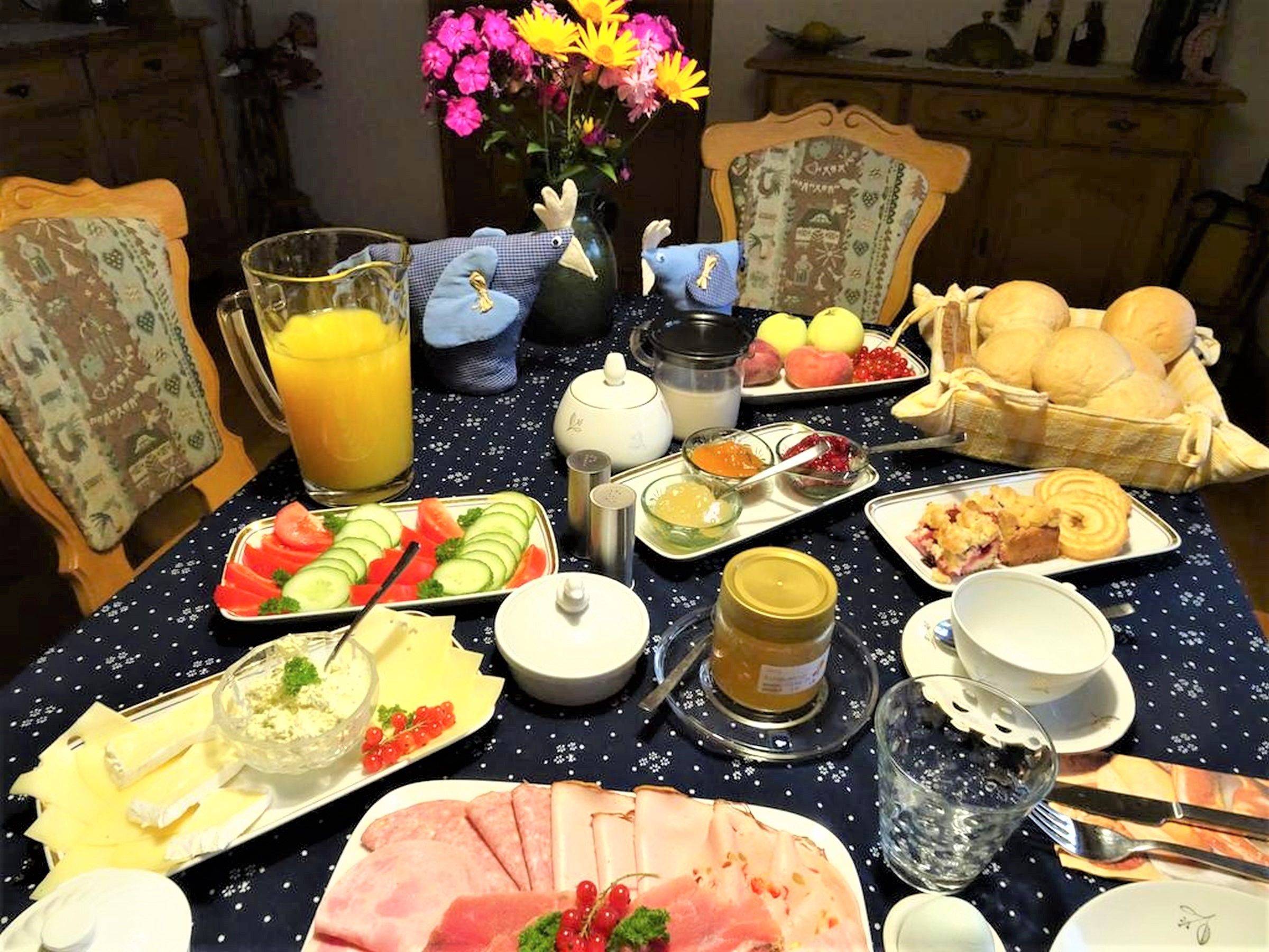 Frühstückstisch