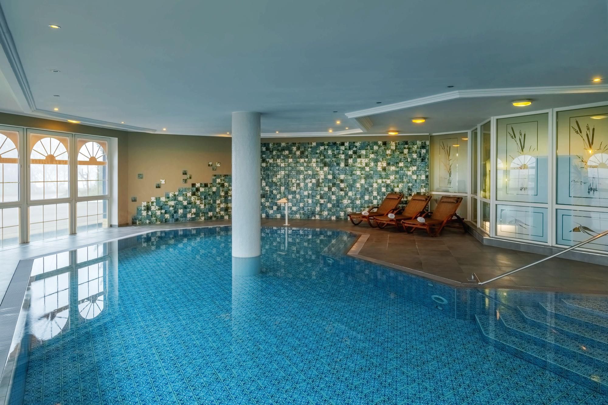 Hotel-Kammweg-Neustadt-am-Rennsteig-Schwimmbad