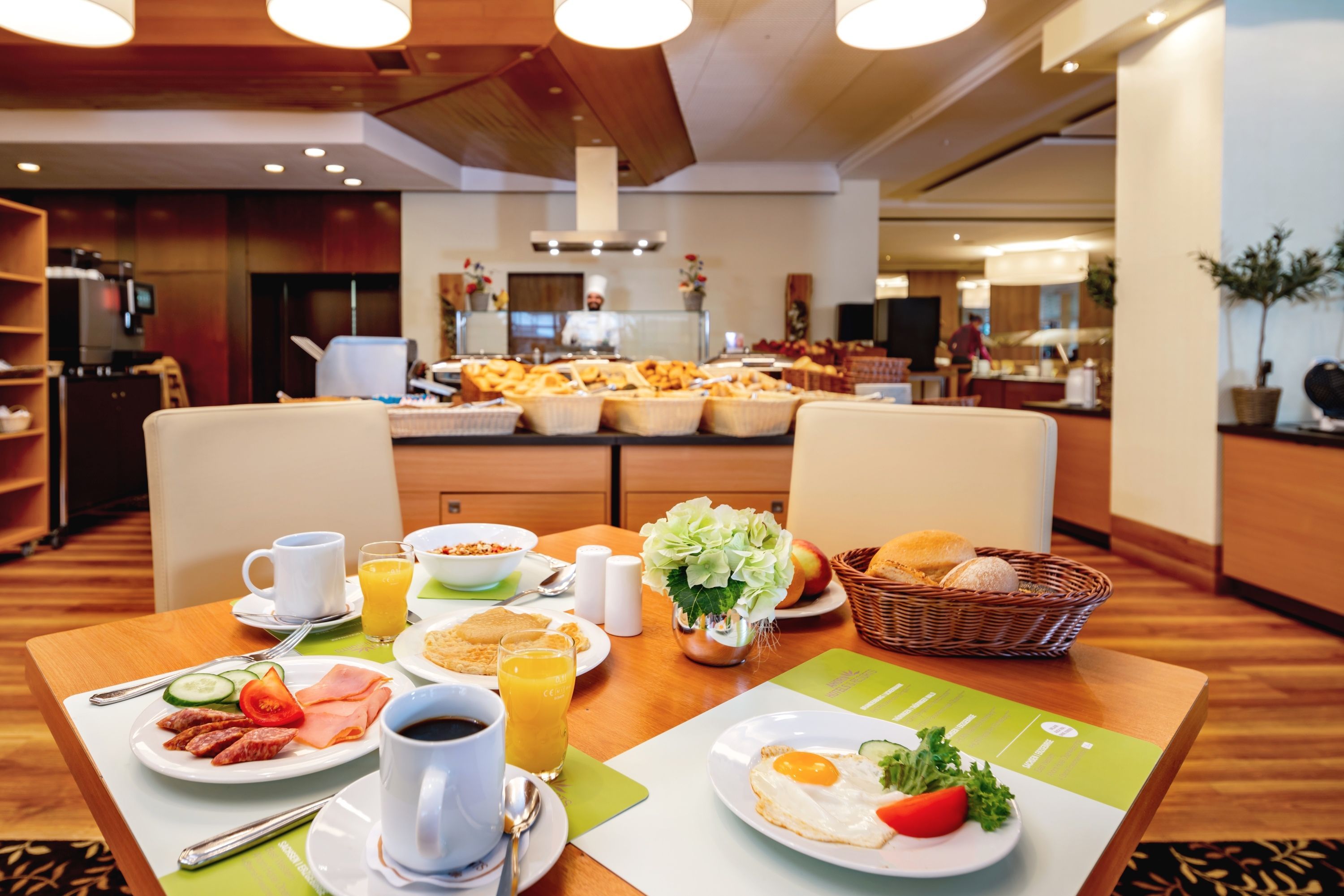 Frühstück mit Eierstation