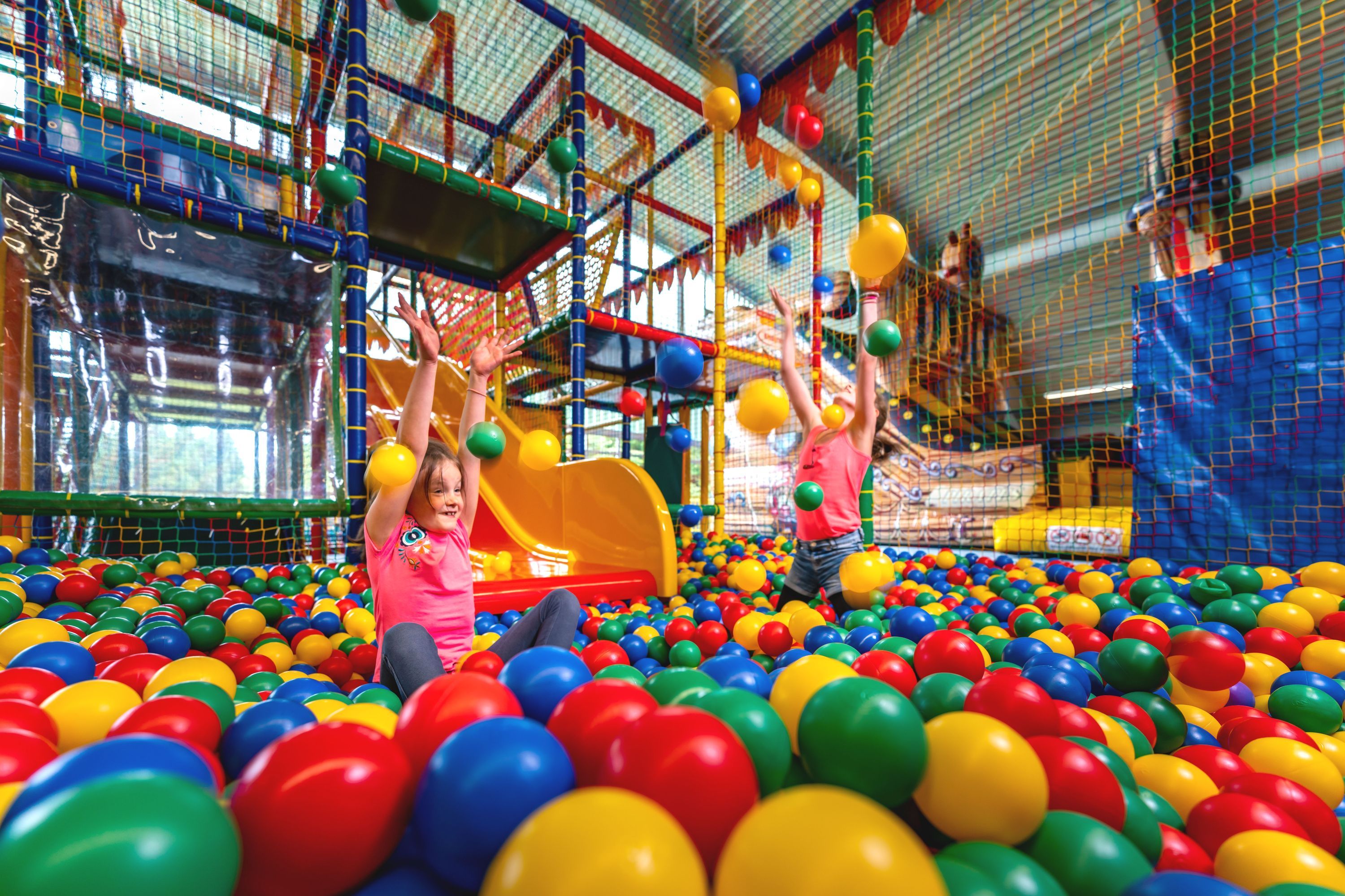 YOKI AHORN Kinderwelt Bällebad