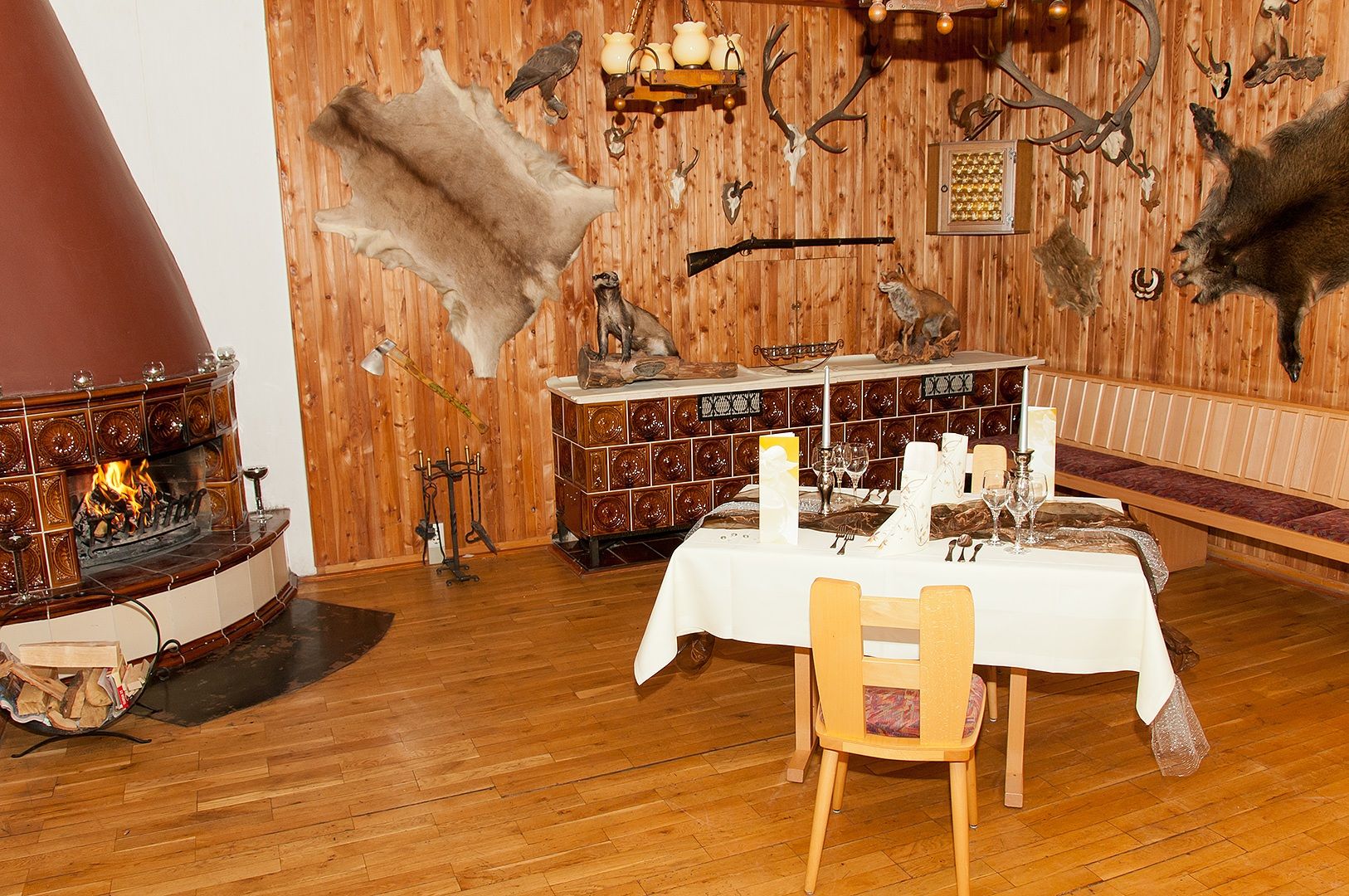 Kaminzimmer