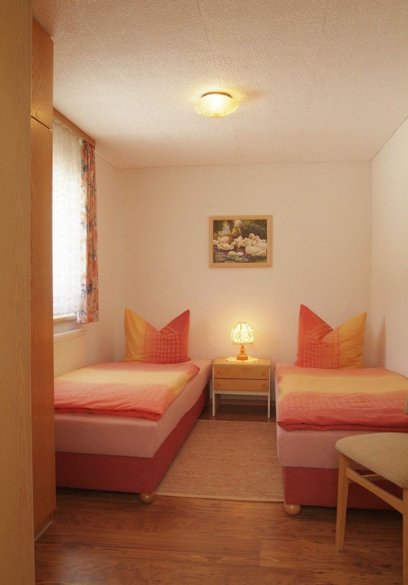 Schlafzimmer 2 unten