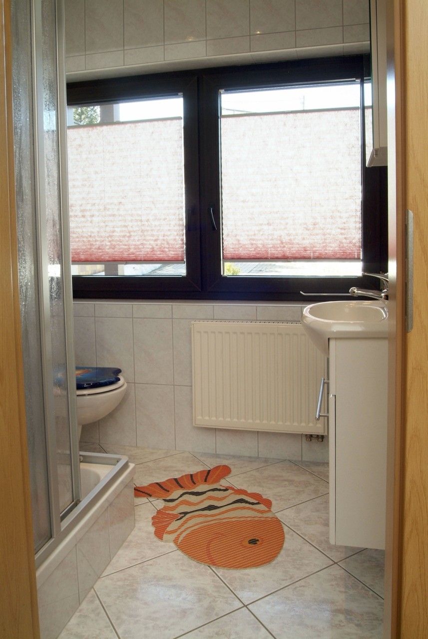 Dusche unten