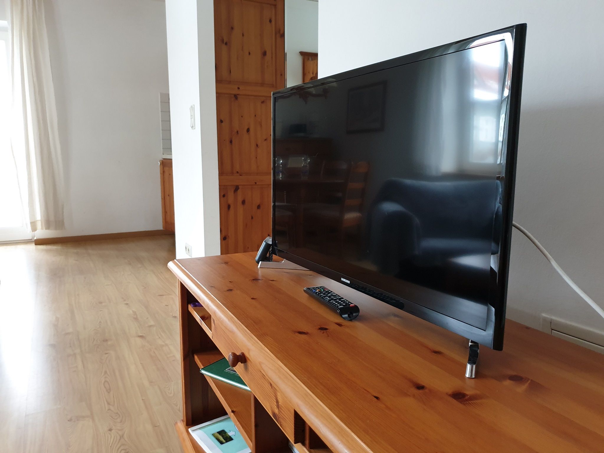 TV