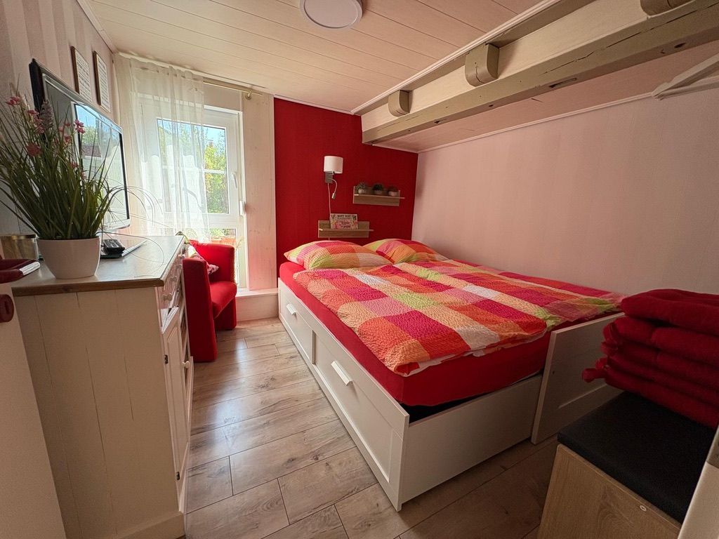 Schlafzimmer 2
