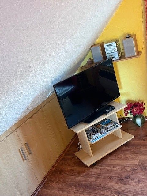 TV