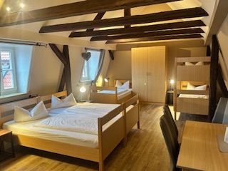 5 Bettzimmer