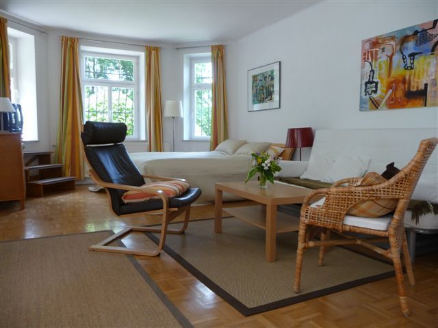 Wohn-/Schlafzimmer