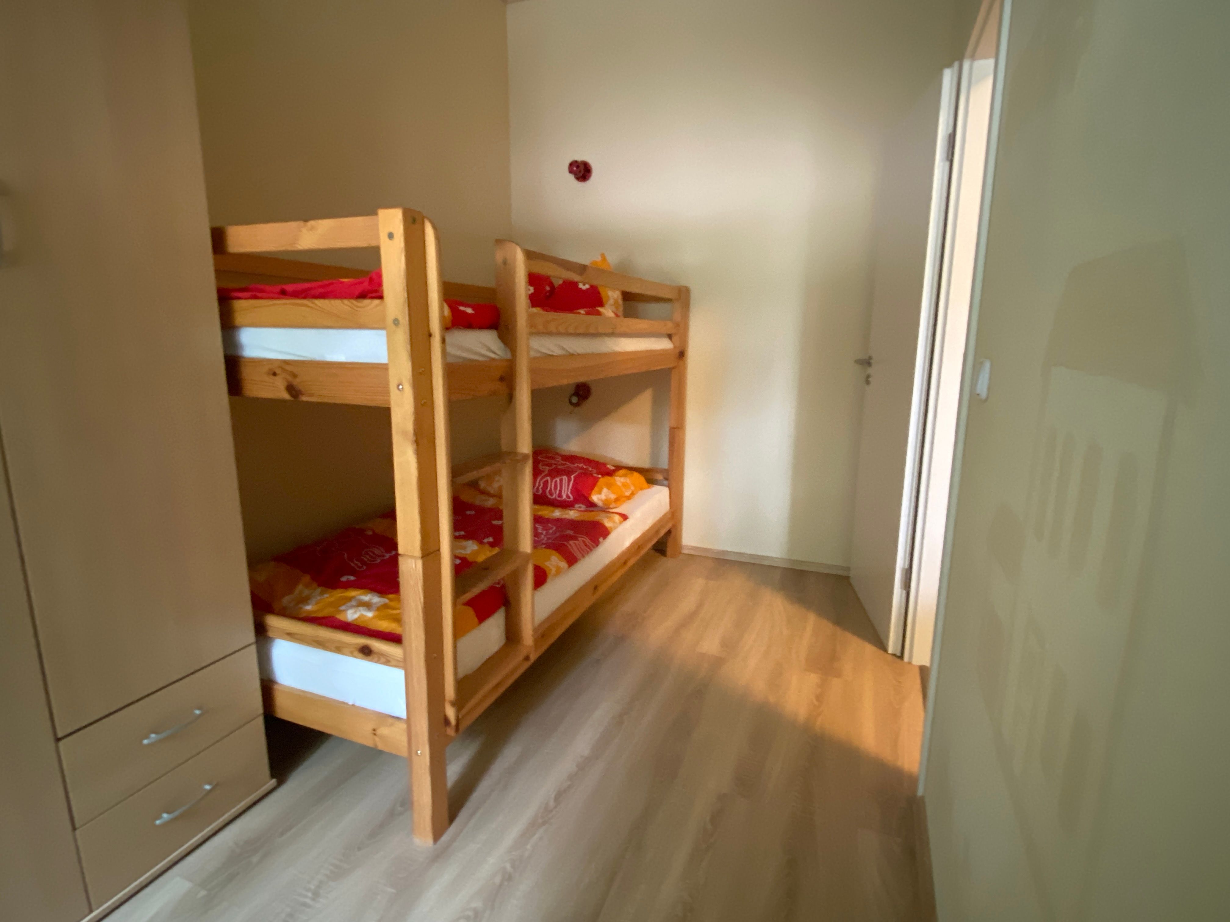 Schlafzimmer 2 Doppelstockbett