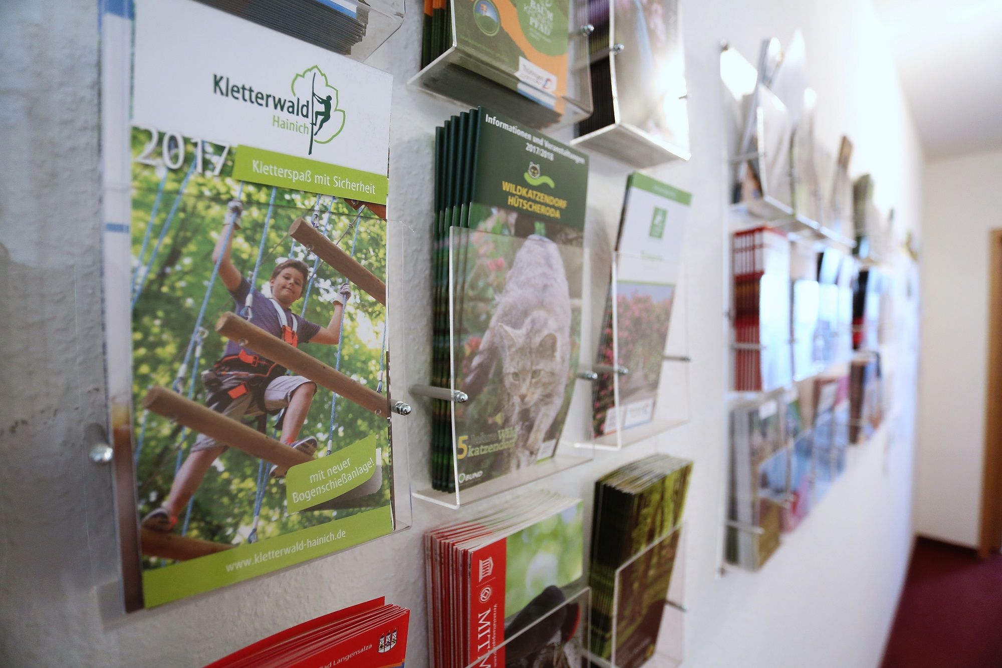 Gästeinformationswand