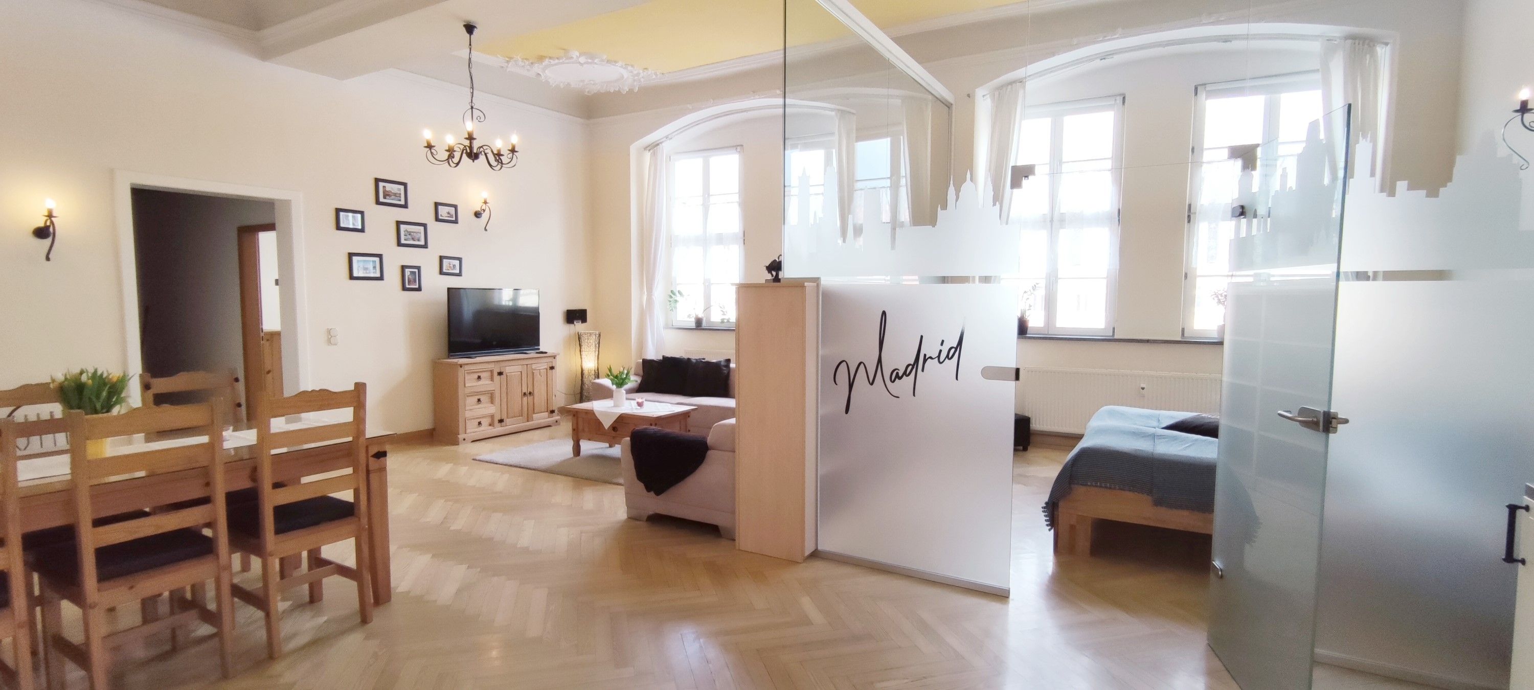 City-Apartments Mühlhausen, Apartment Madrid