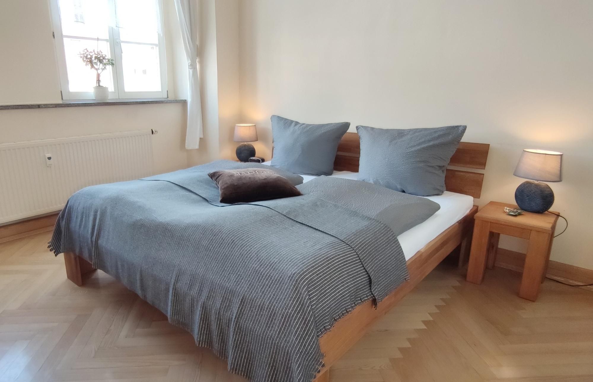 separater, abgetrennter Schlafbereich (Schlafzimmer 2)