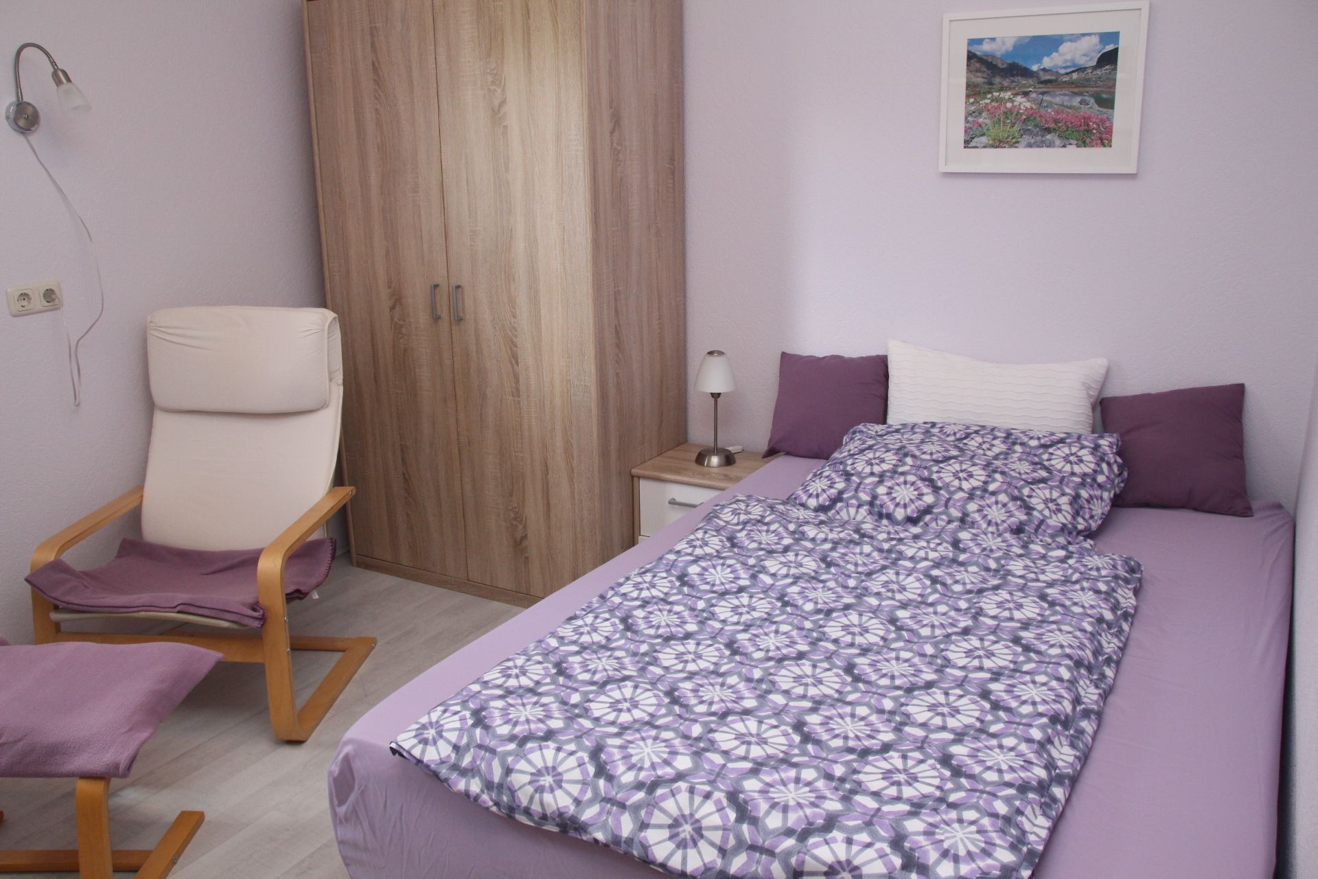 Schlafzimmer mit 1,40m Liege