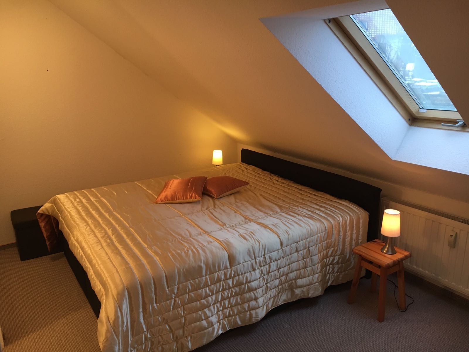 erstes Schlafzimmer