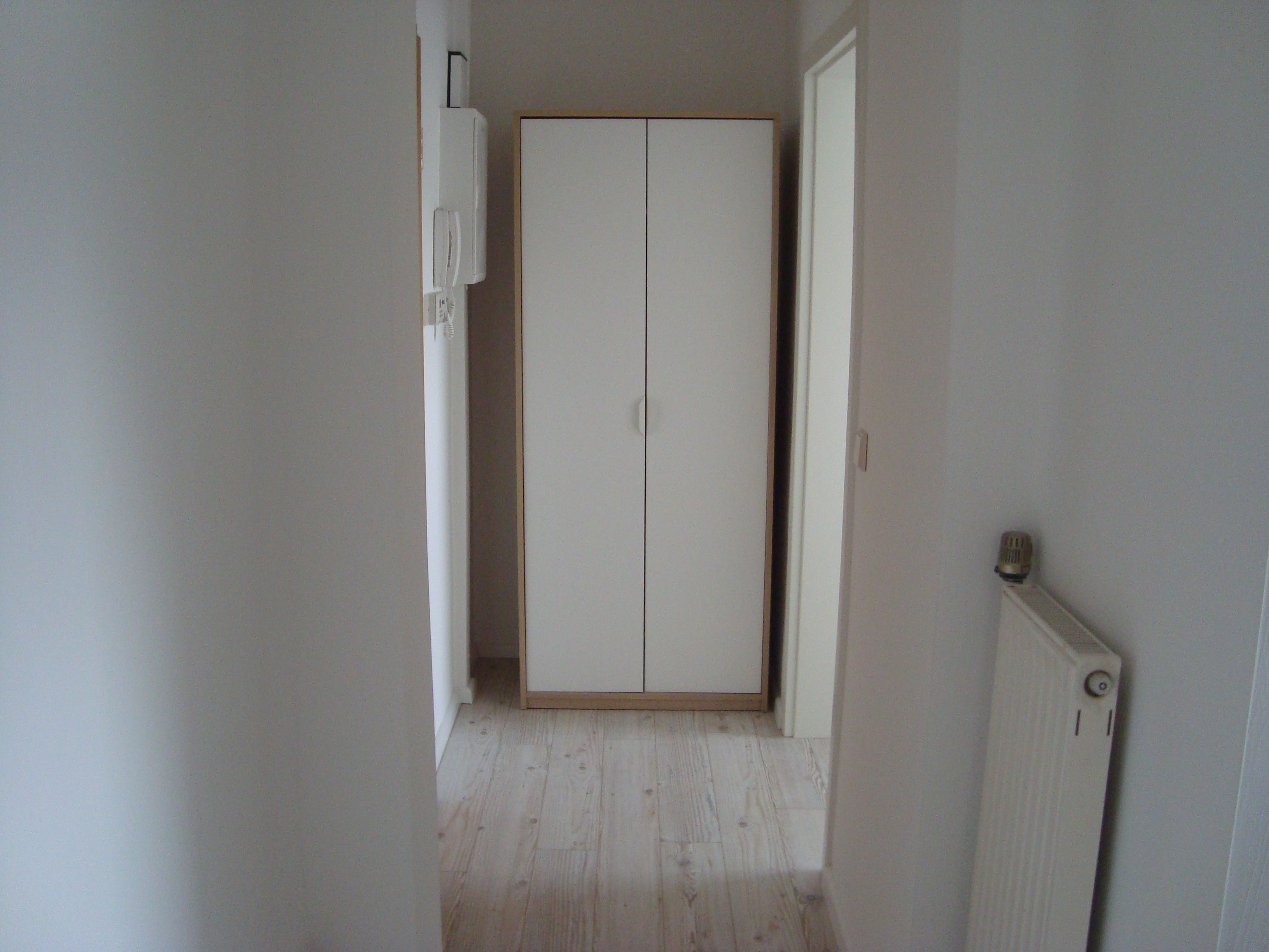Flur mit Kleiderschrank