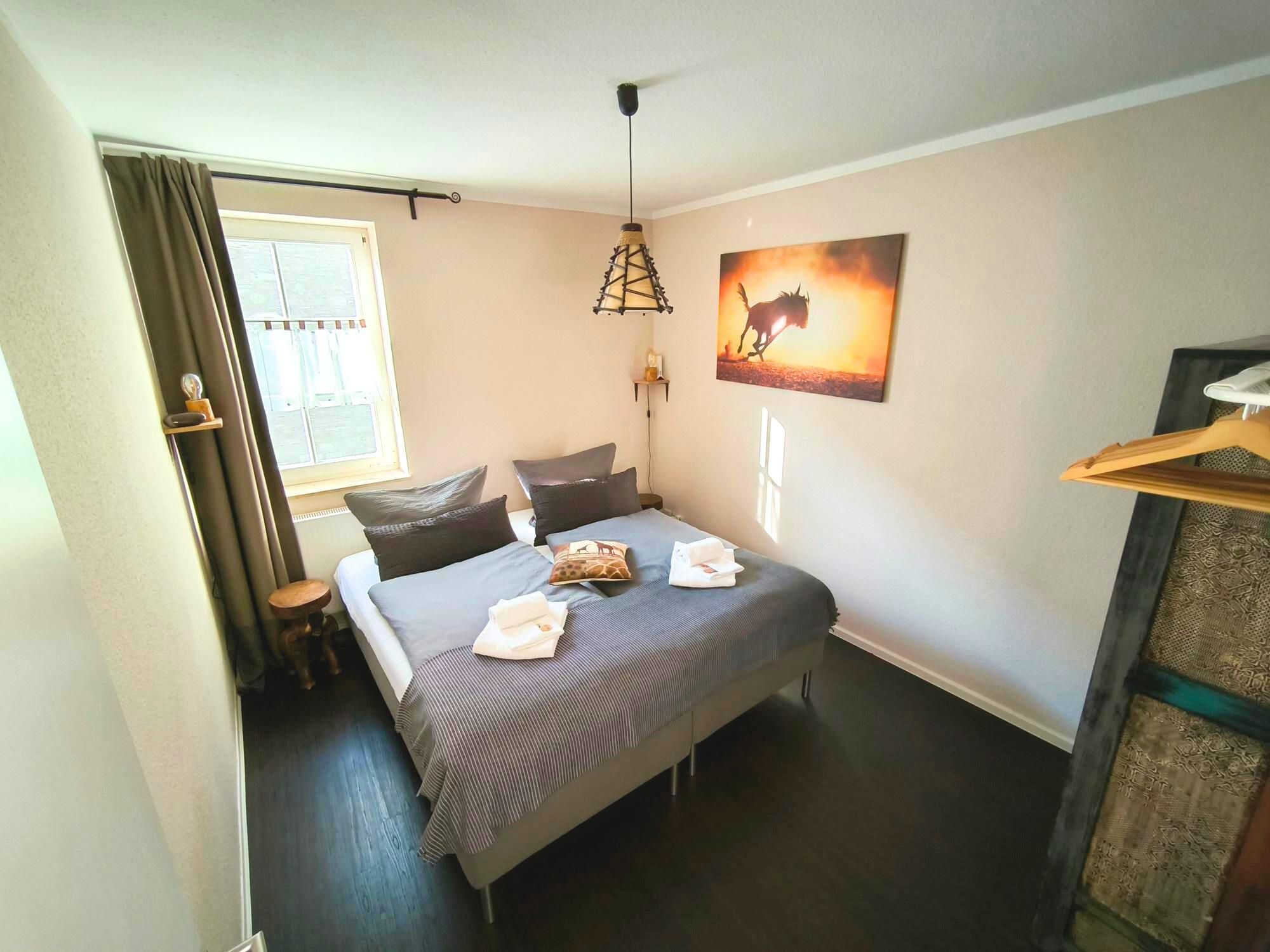 Schlafzimmer 1, Betten zusammen oder getrennt stellbar