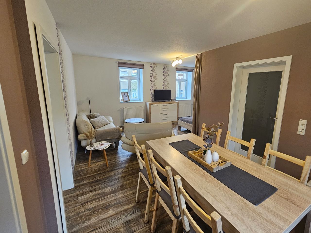 Wohn-Schlafraum Apartment 4
