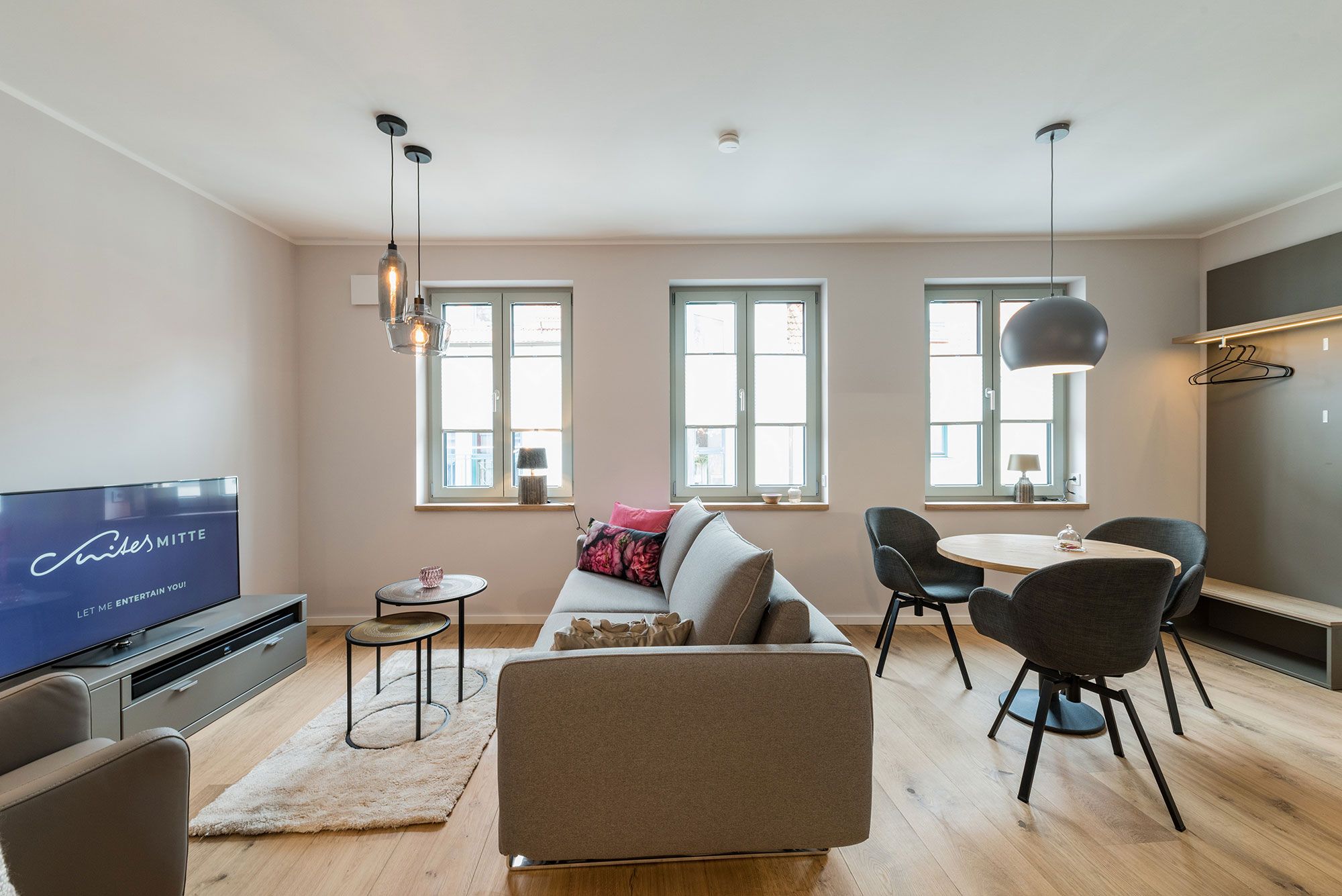 Suites MITTE Wohn-/Esszimmer