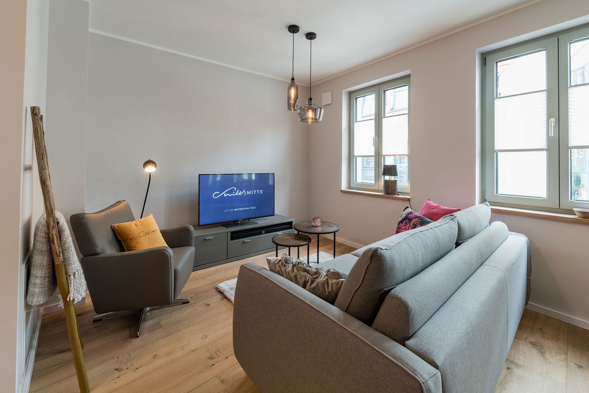 Suites MITTE - Wohn-Essbereich