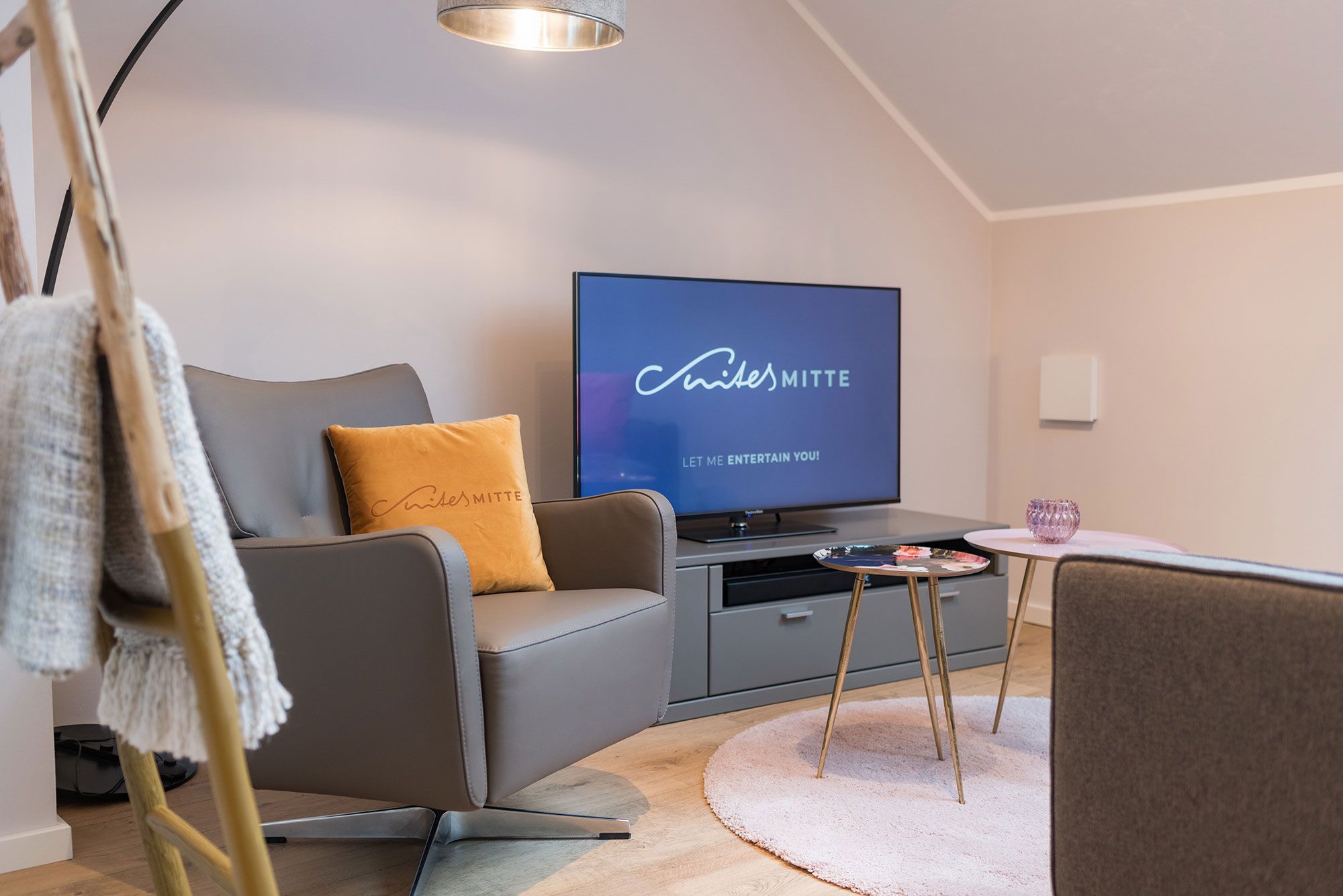 Suites MITTE - Wohn-Essbereich