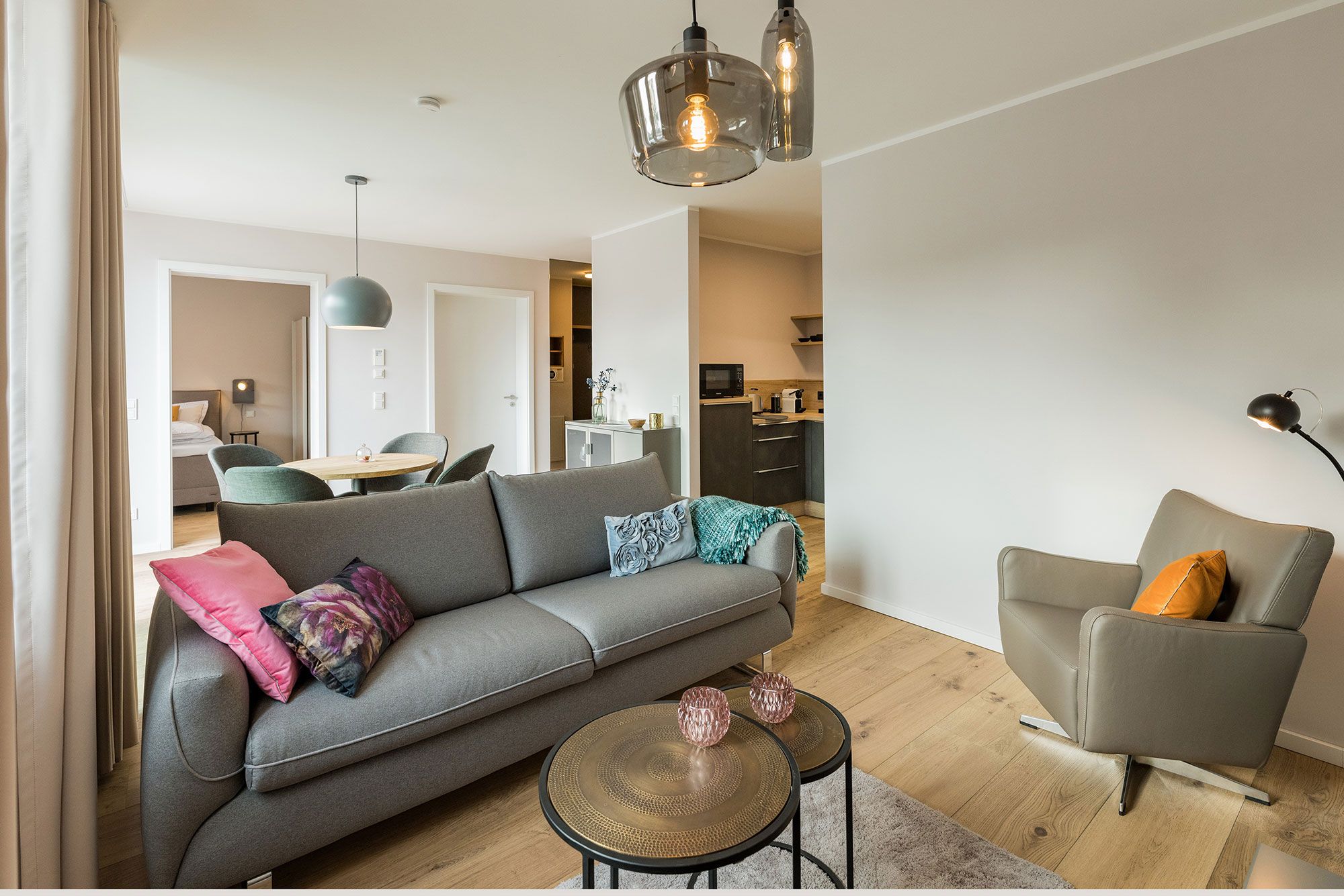 Suites MITTE Wohn-/Esszimmer