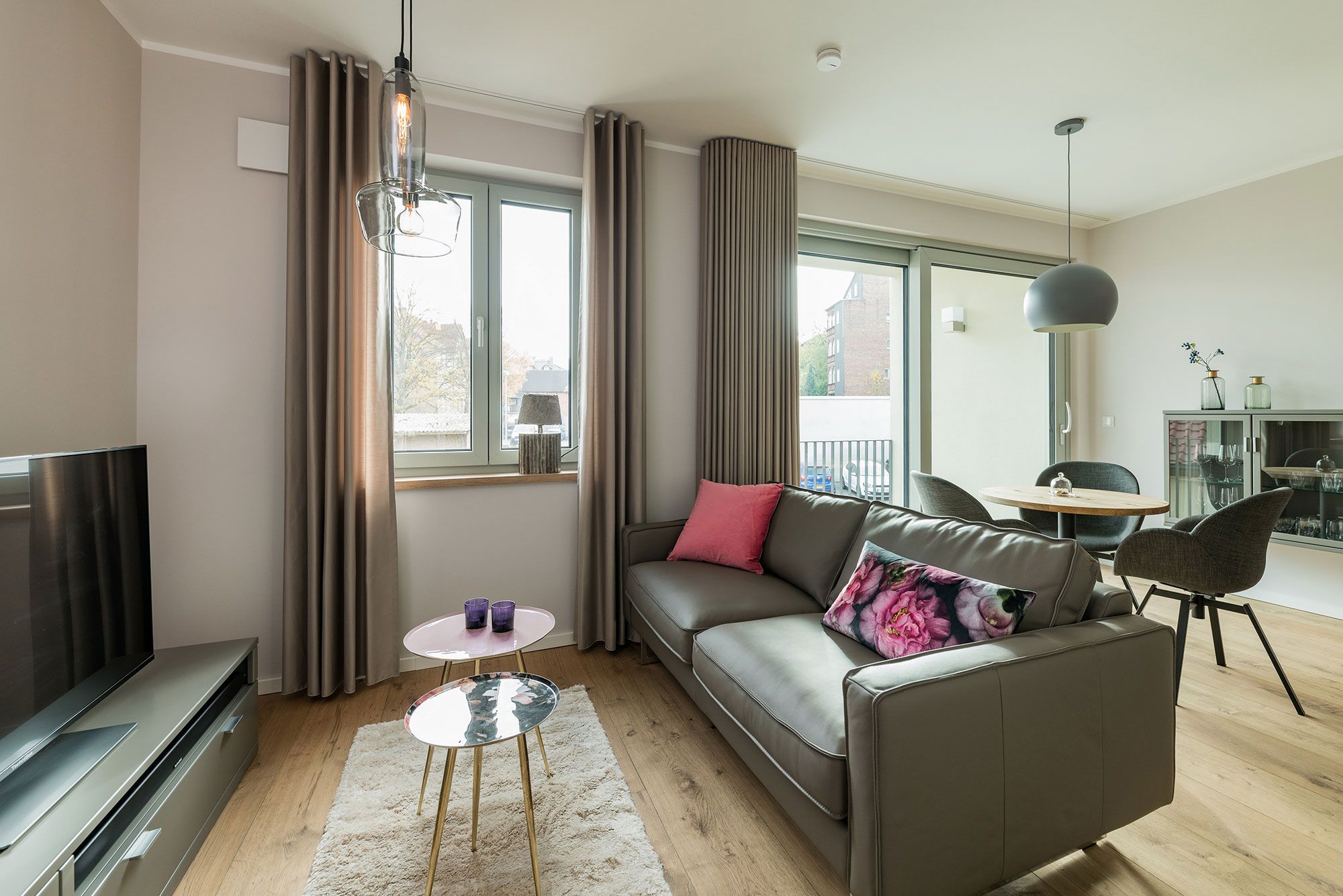 Suites MITTE - Wohn-Essbereich