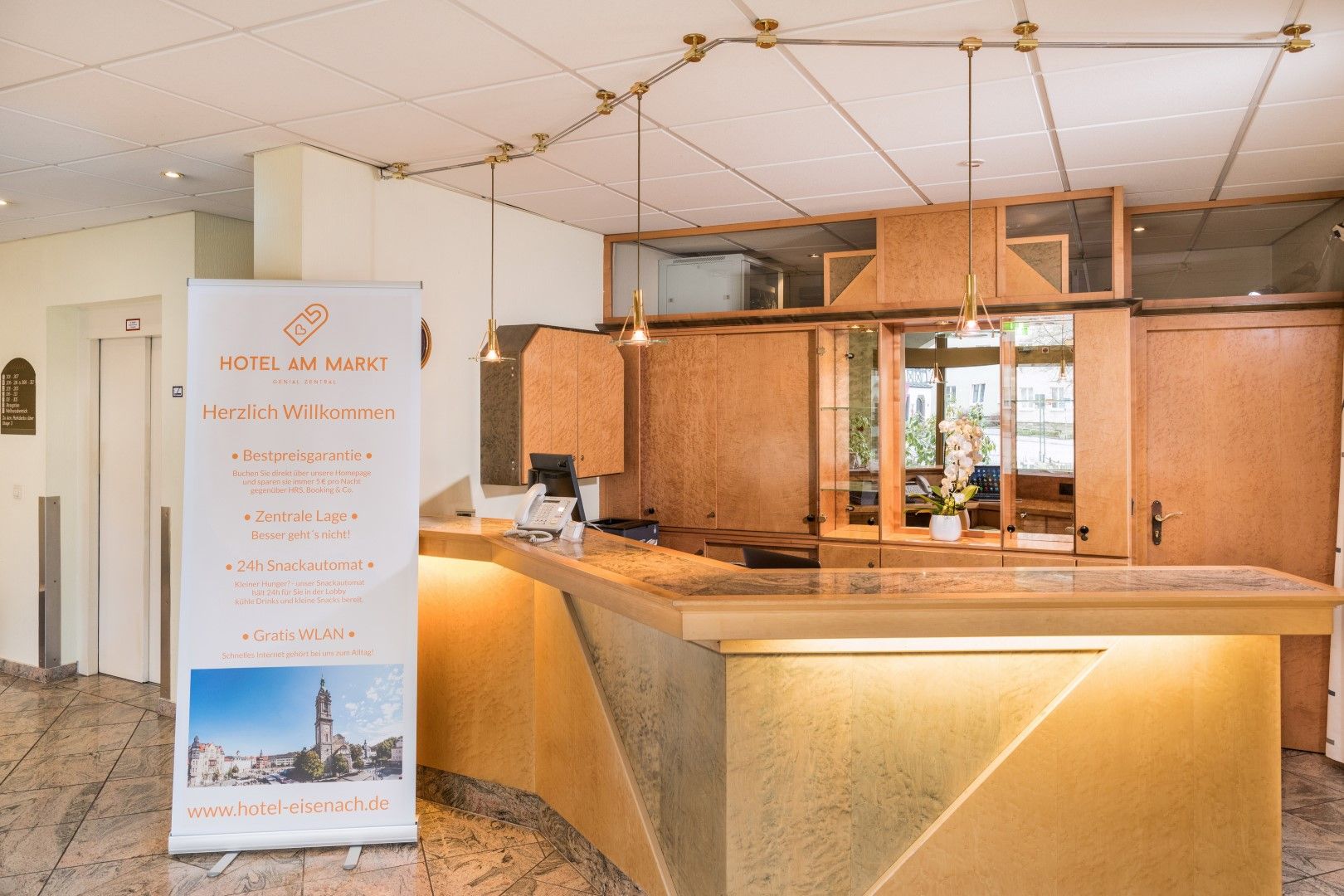 Rezeption Hotel Am Markt