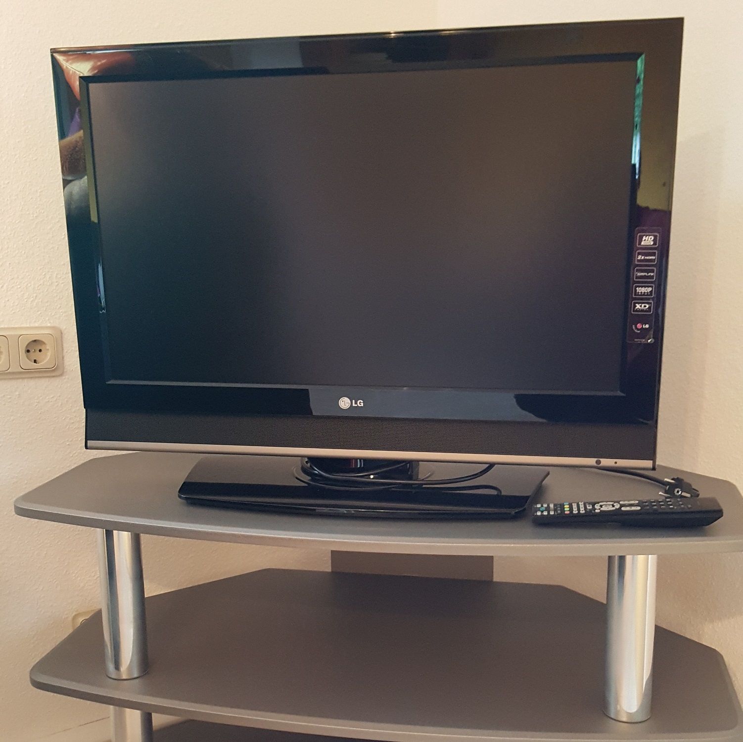 TV