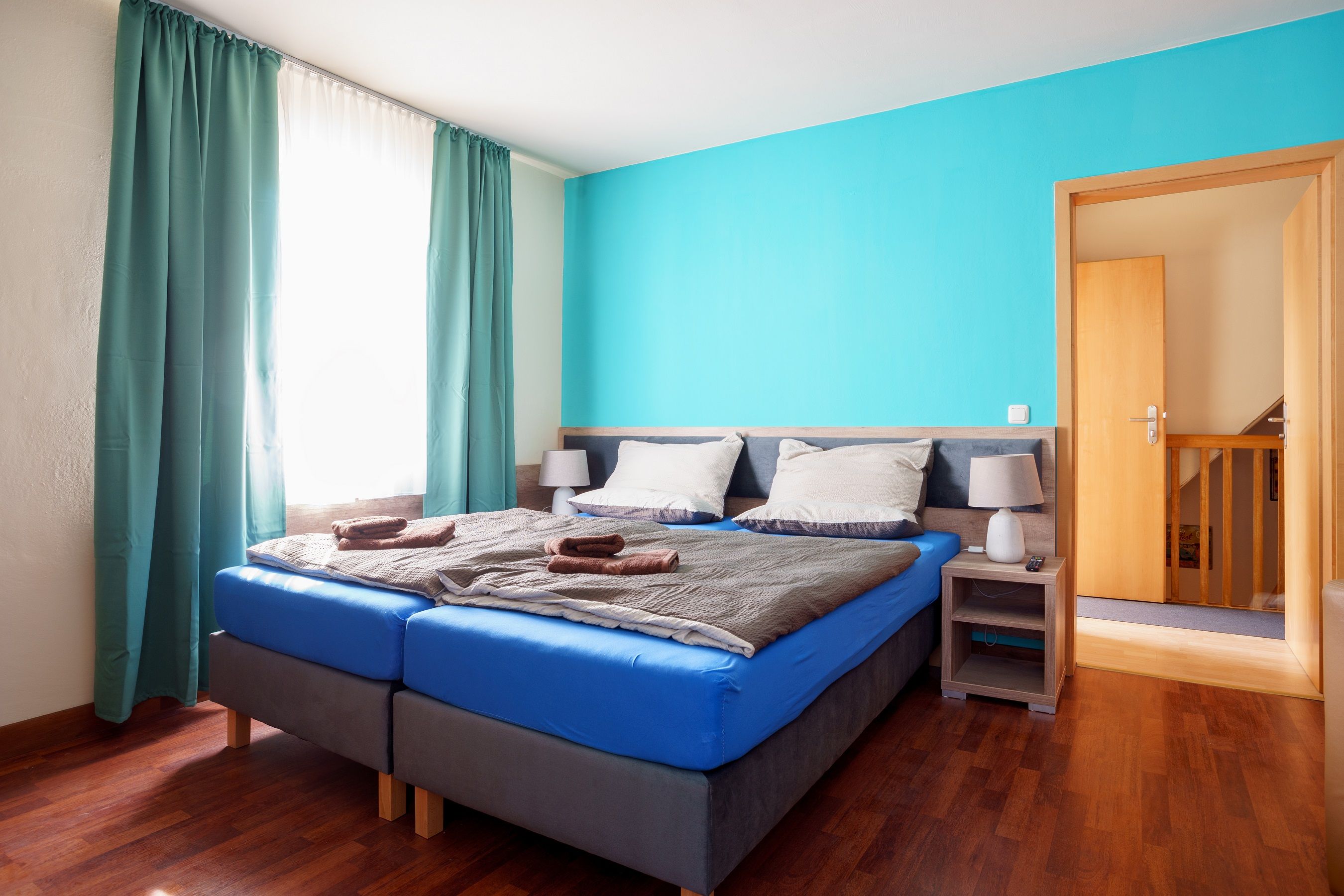 Schlafzimmer oben, extra lange Betten