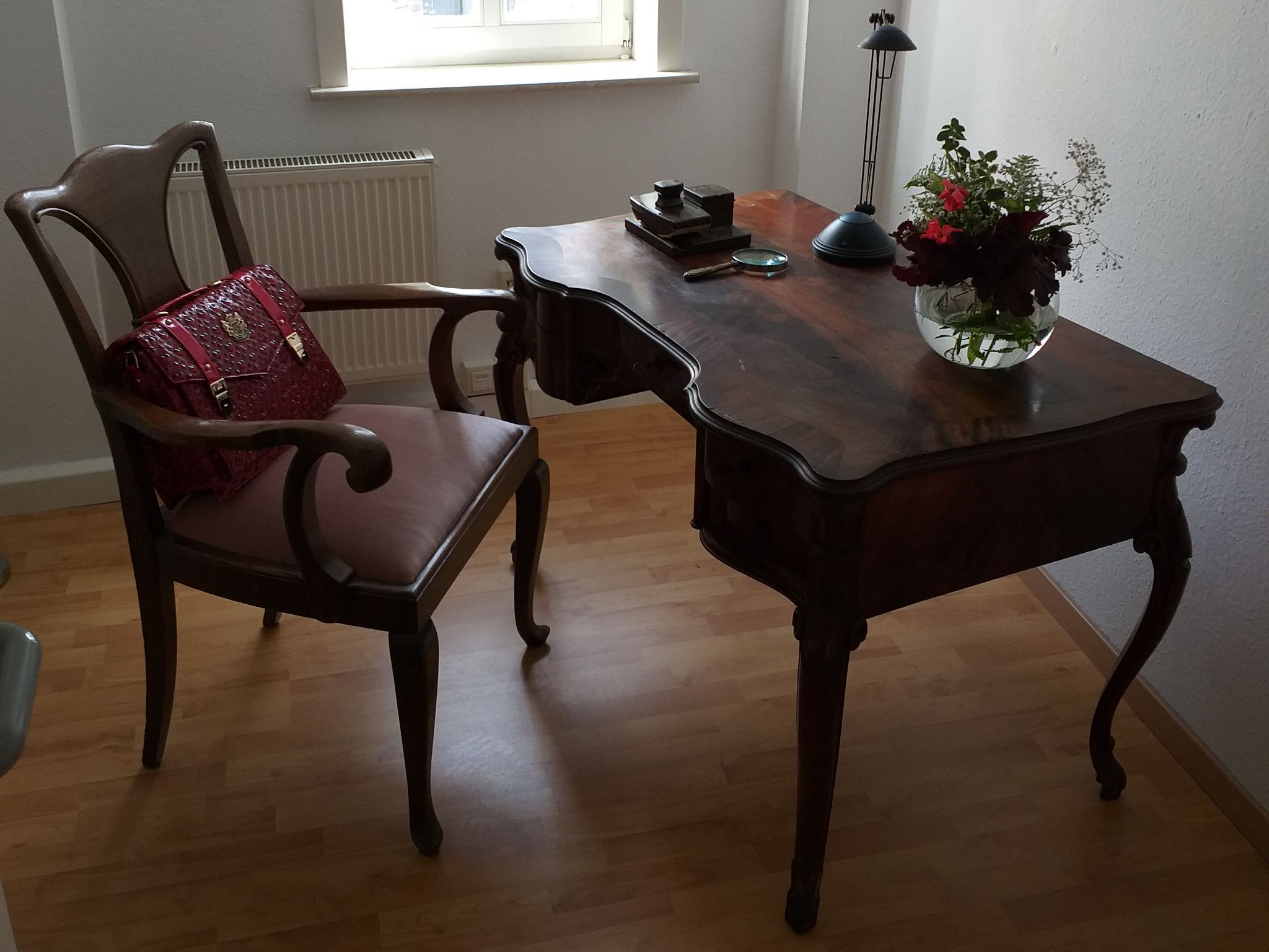 Schreibtisch im kleine Arbeitszimmer
