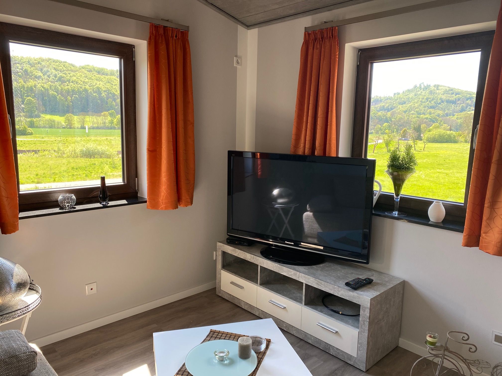 TV Apartment 1