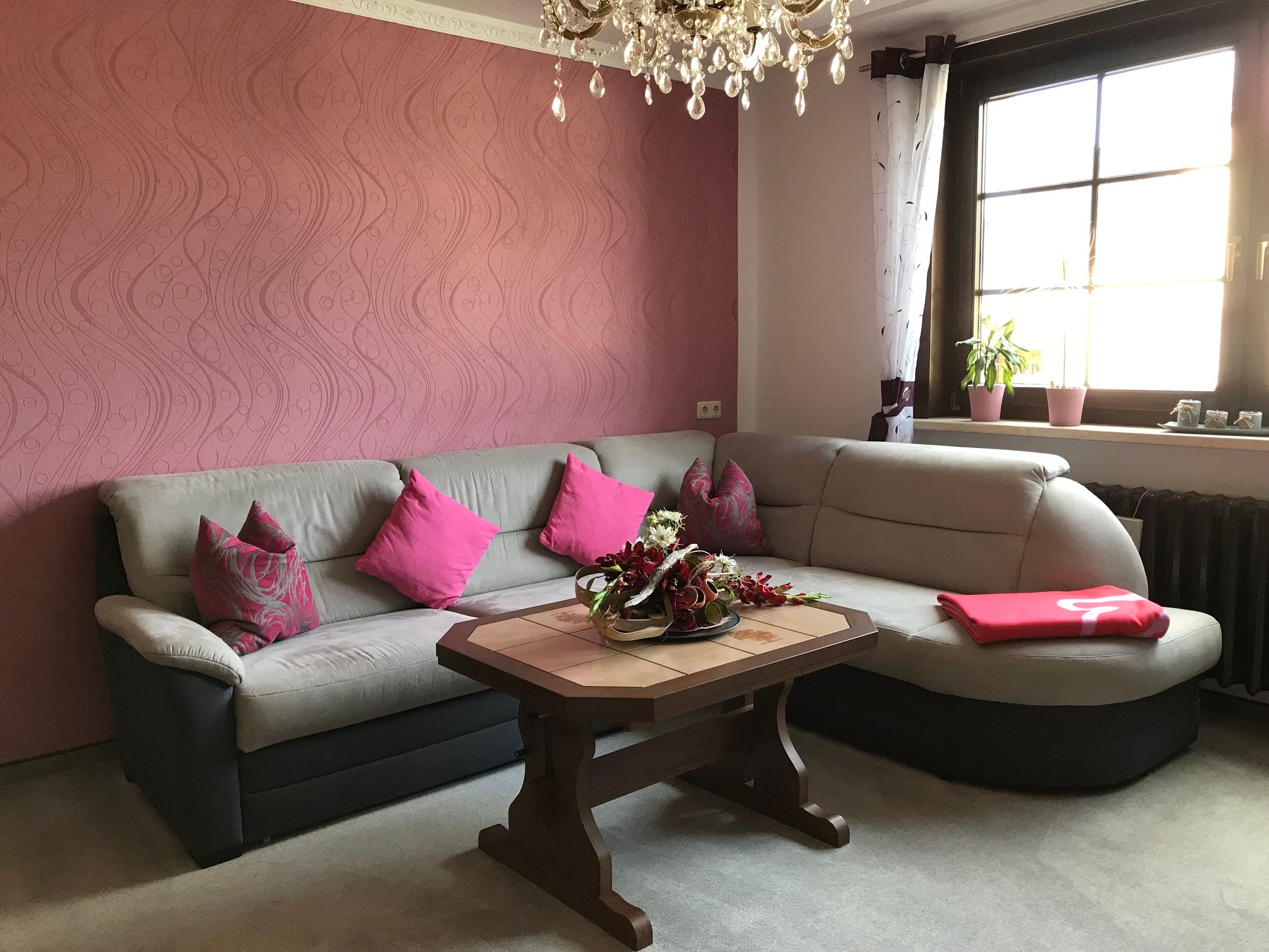 Wohnzimmer mit Schlafcouch