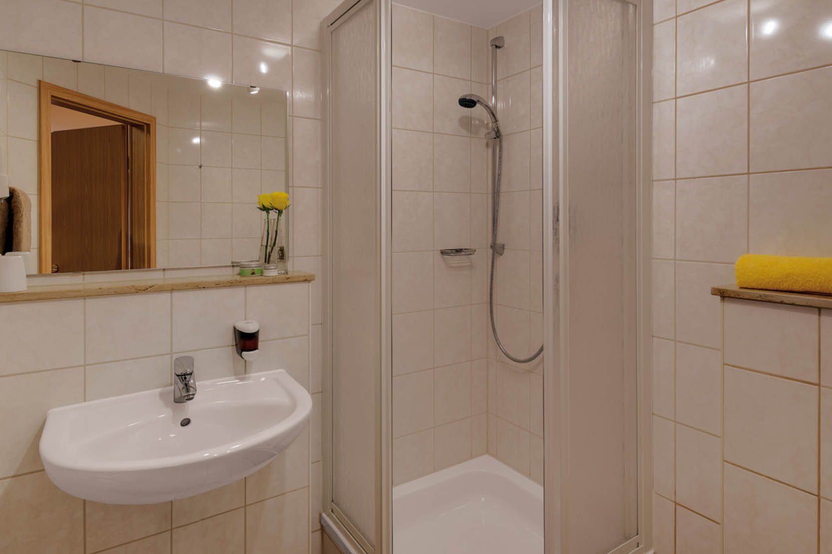 Hotel Thüringenschanze Oberhof, Doppelzimmer Standard- Badezimmer