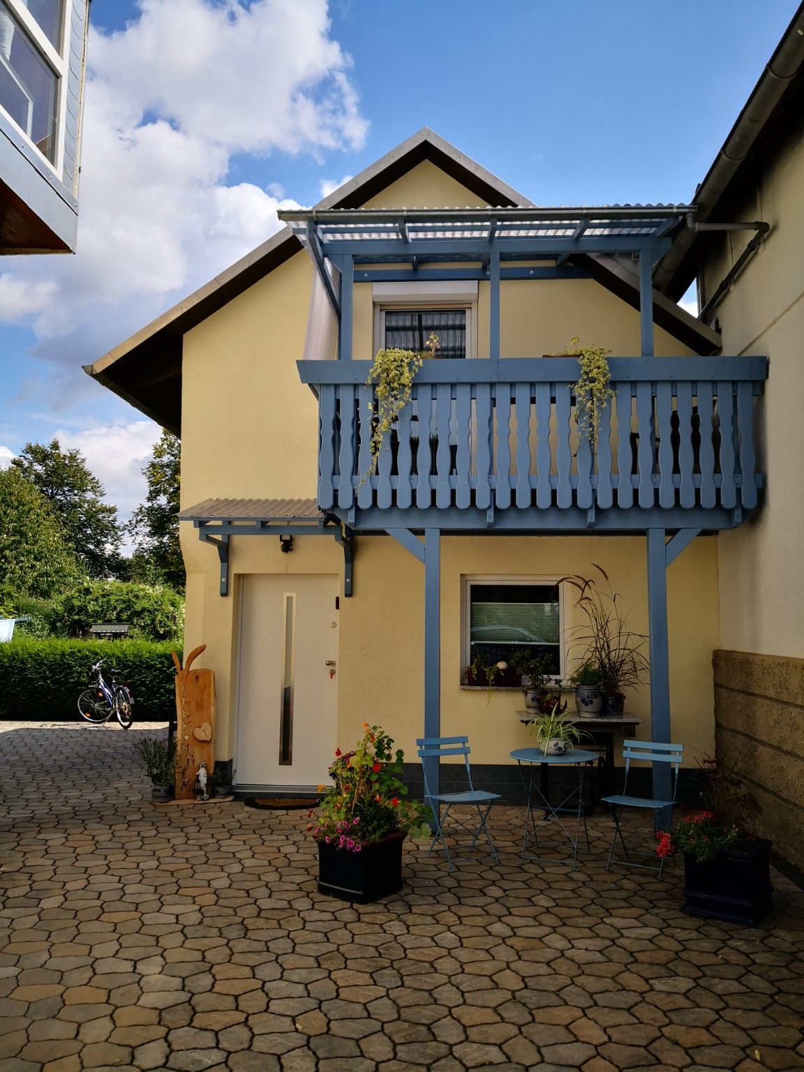 Haus 1