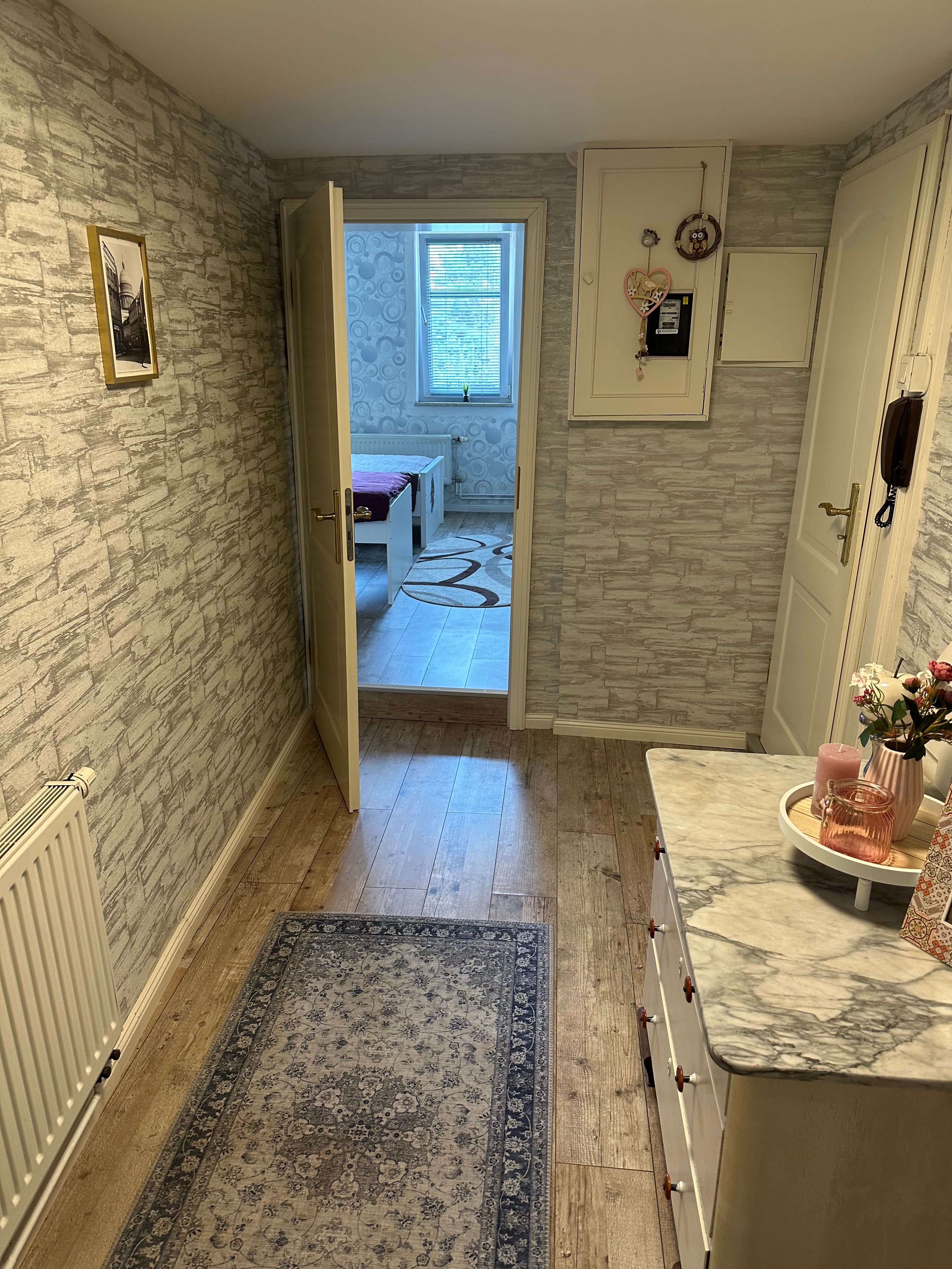 Flur 1. OG Richtung 2. Schlafzimmer