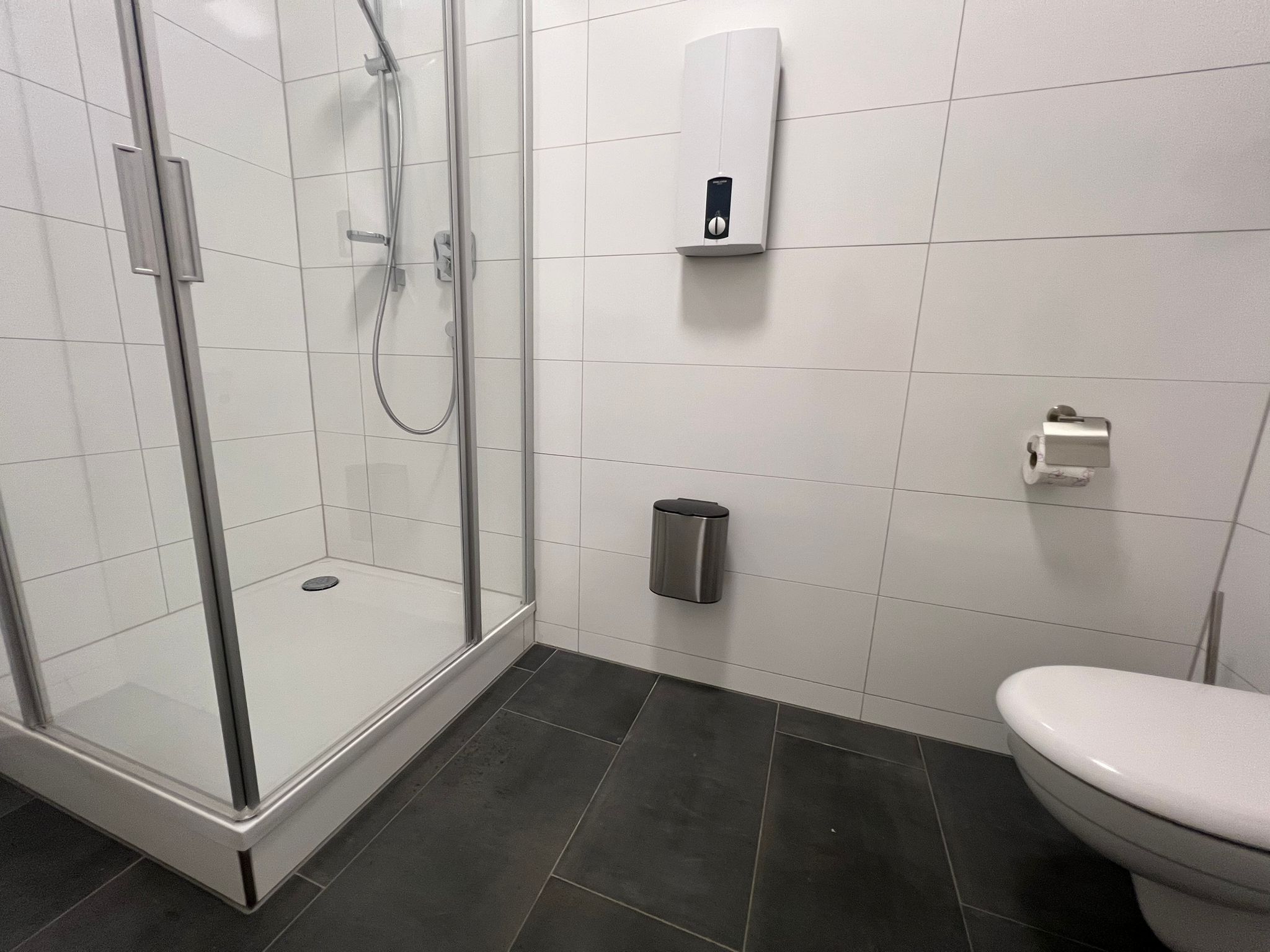Apartment 6 Dusche