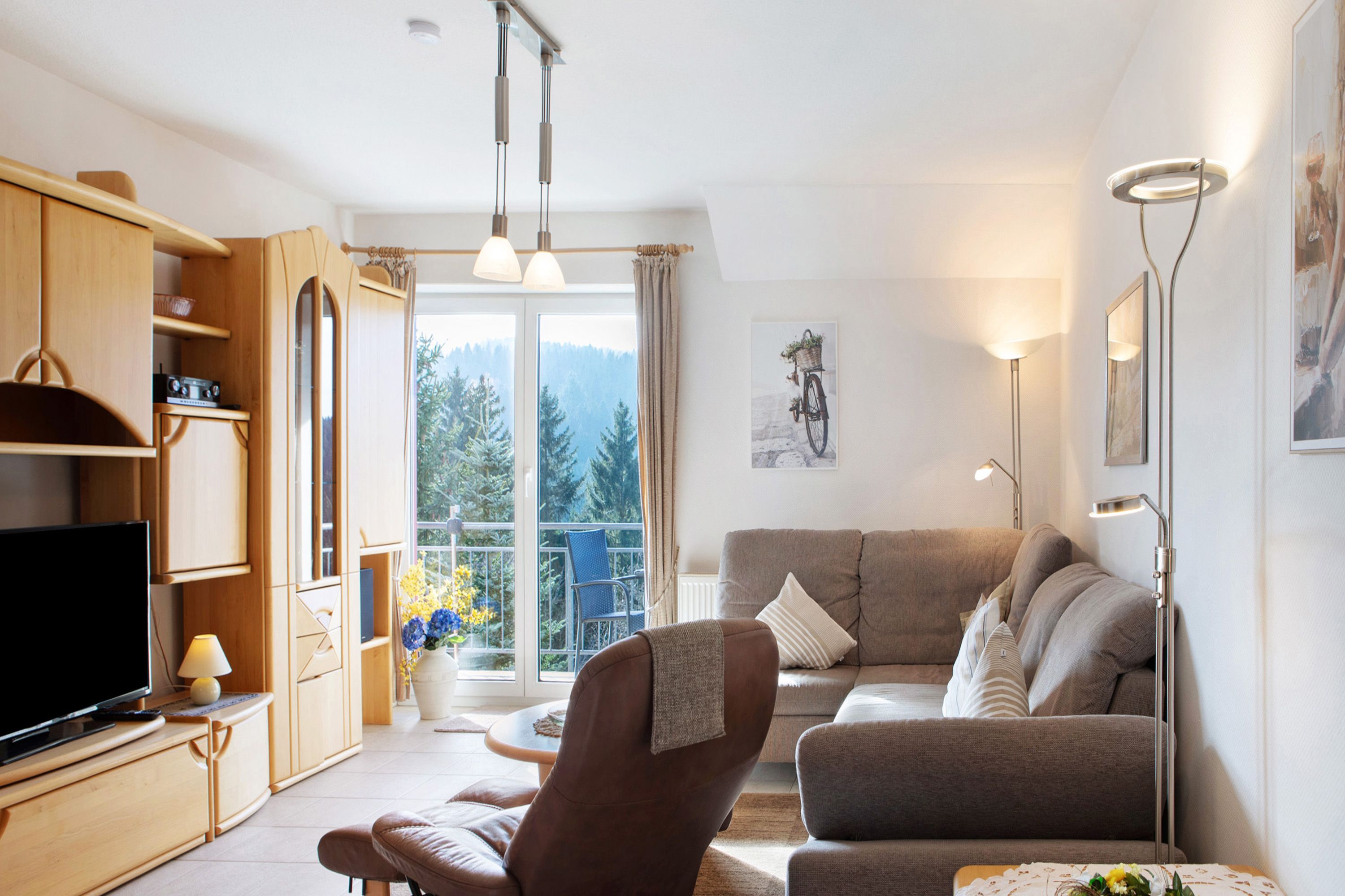 Wohnzimmer 7.4