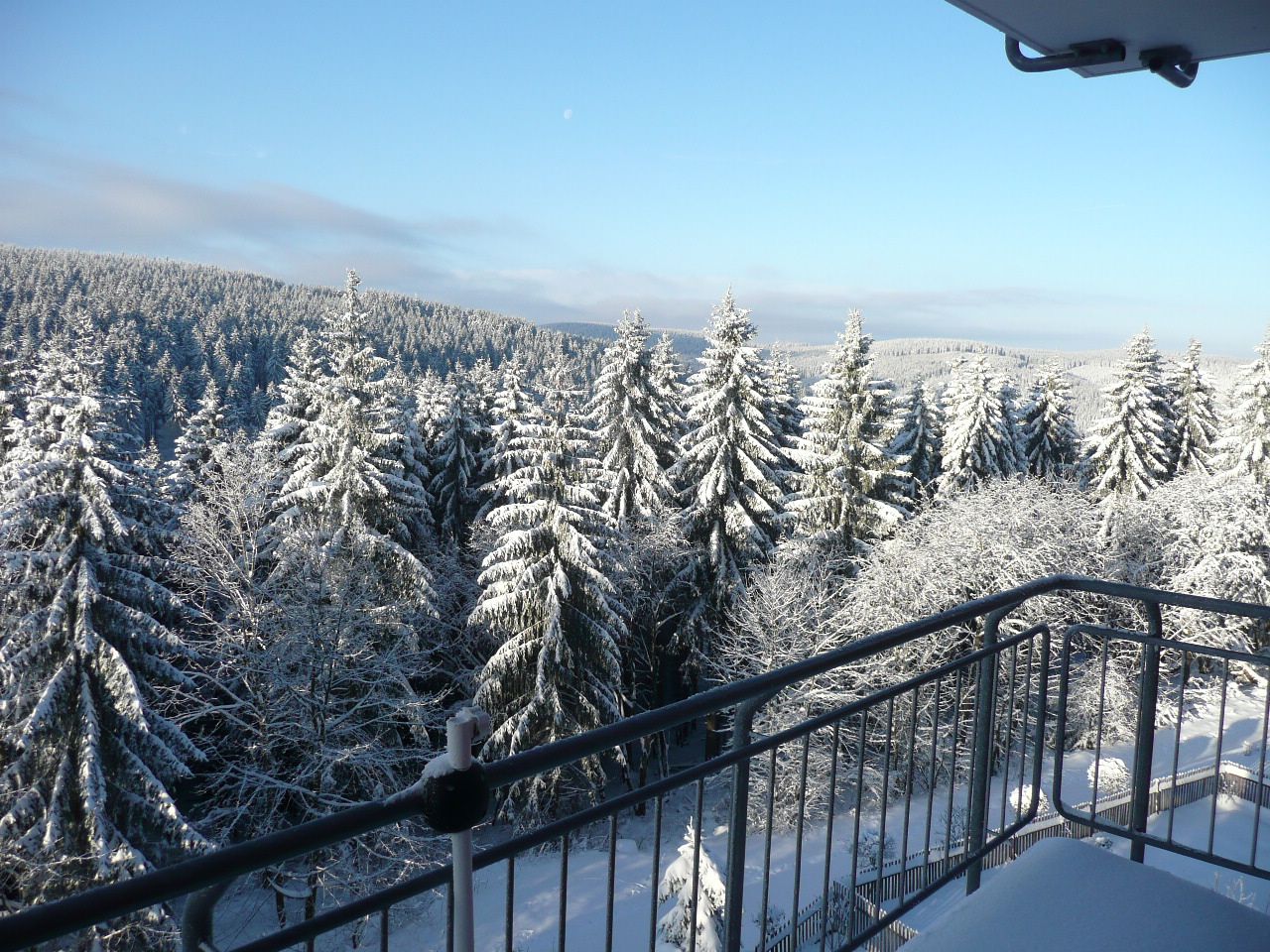 Winterausblick vom Balkon