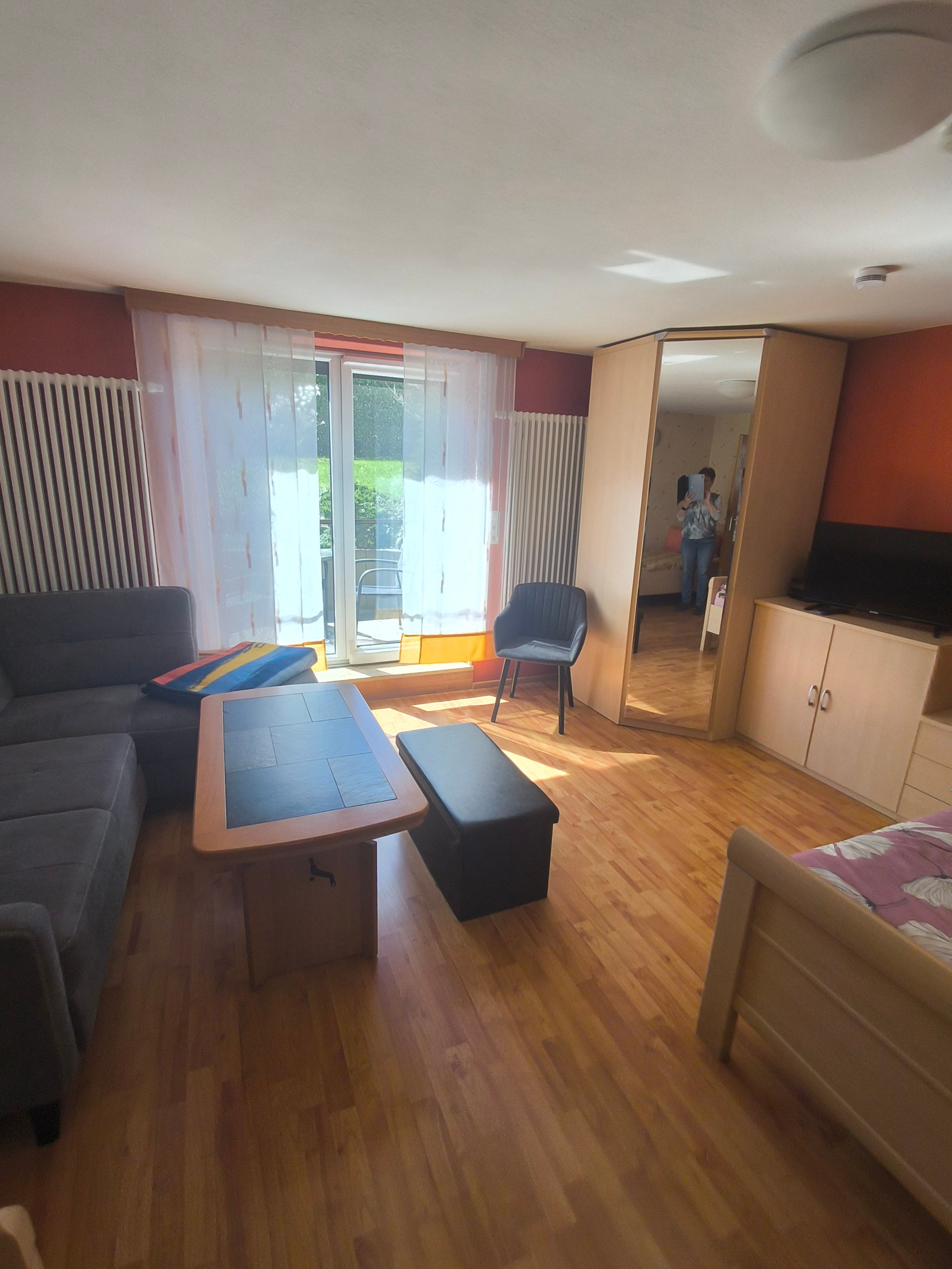 Wohn-Schlafzimmer