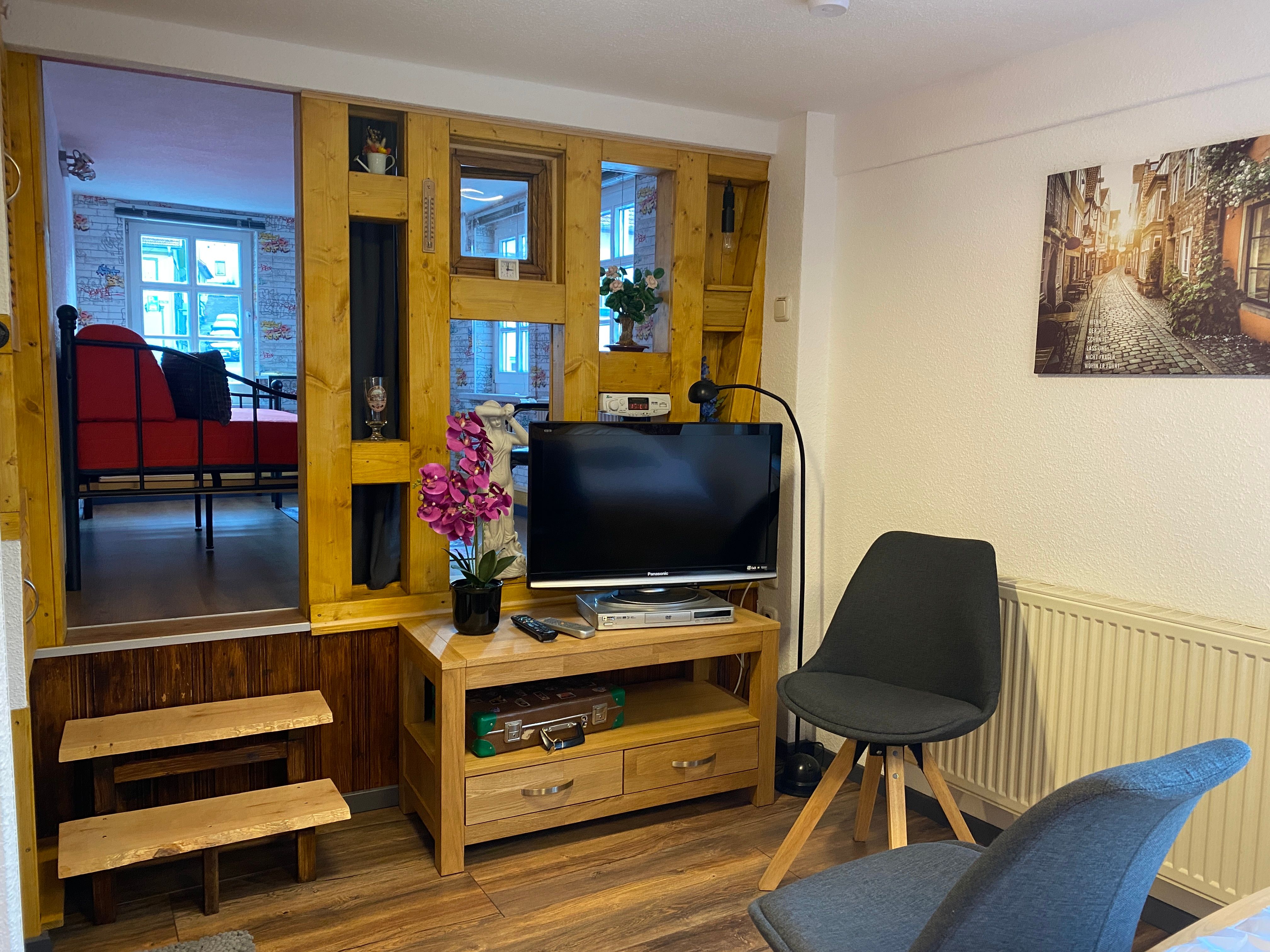 Schlafzimmer mit TV