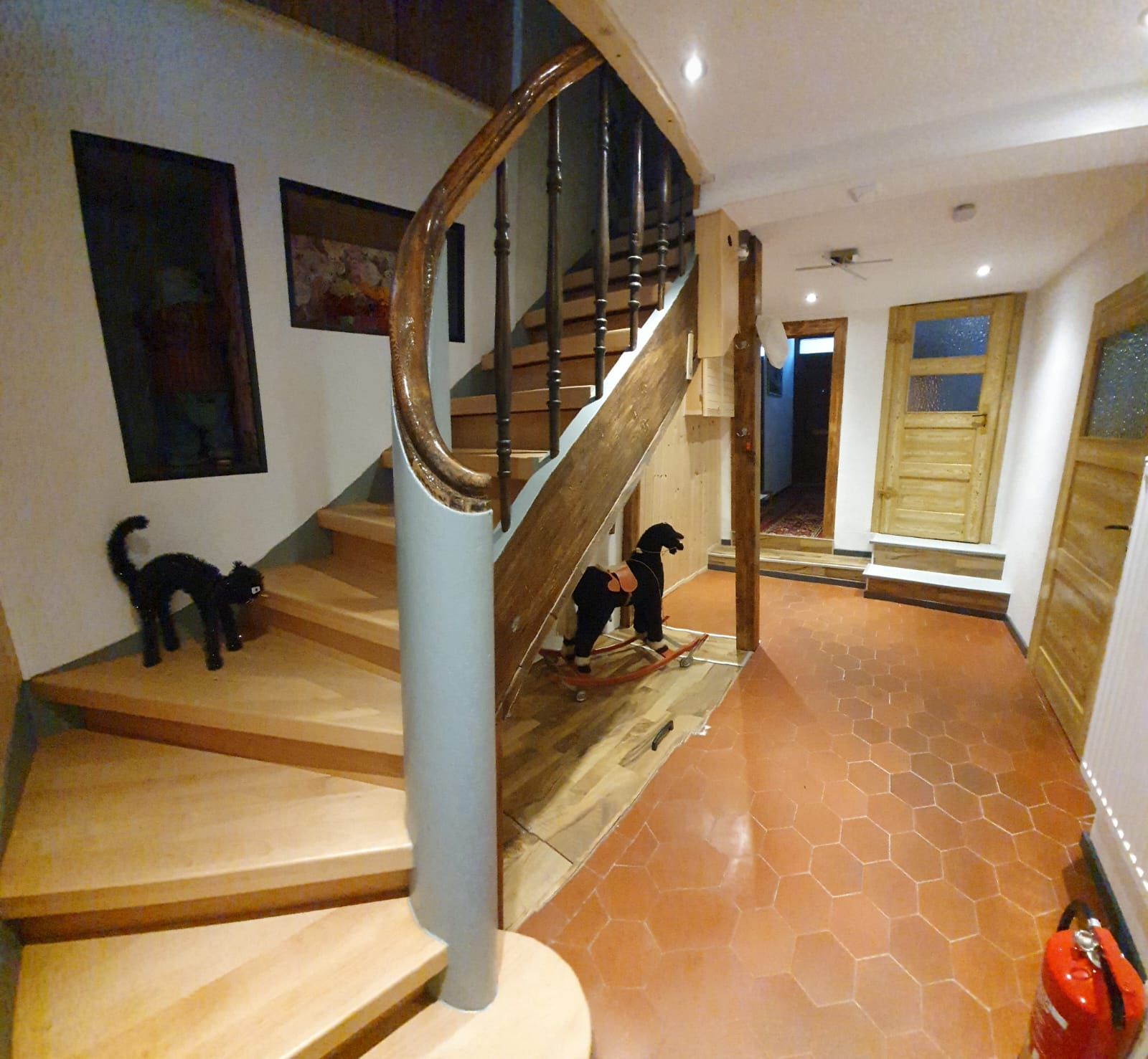 Treppe zum 1. OG