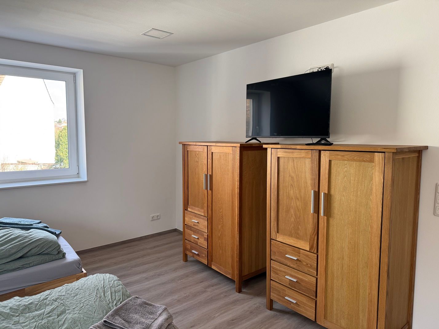 Schlafzimmer 3 mit TV