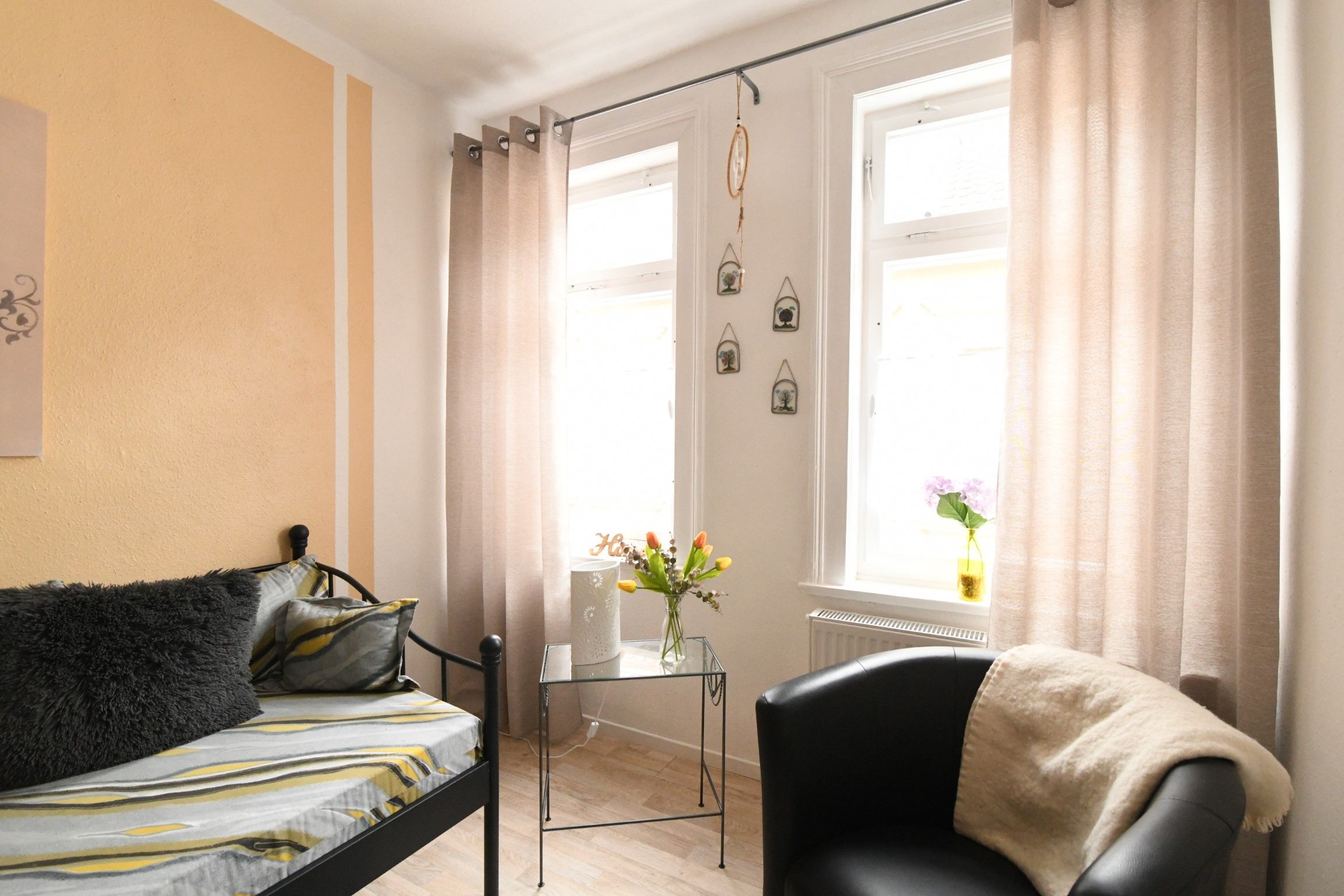 Wohn-/Schlafzimmer Apartment 2