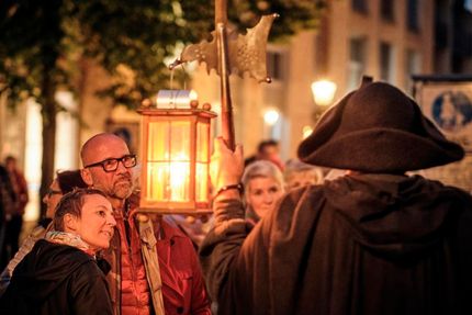 Nachtwächter-Führung Deutsch Erwachsener